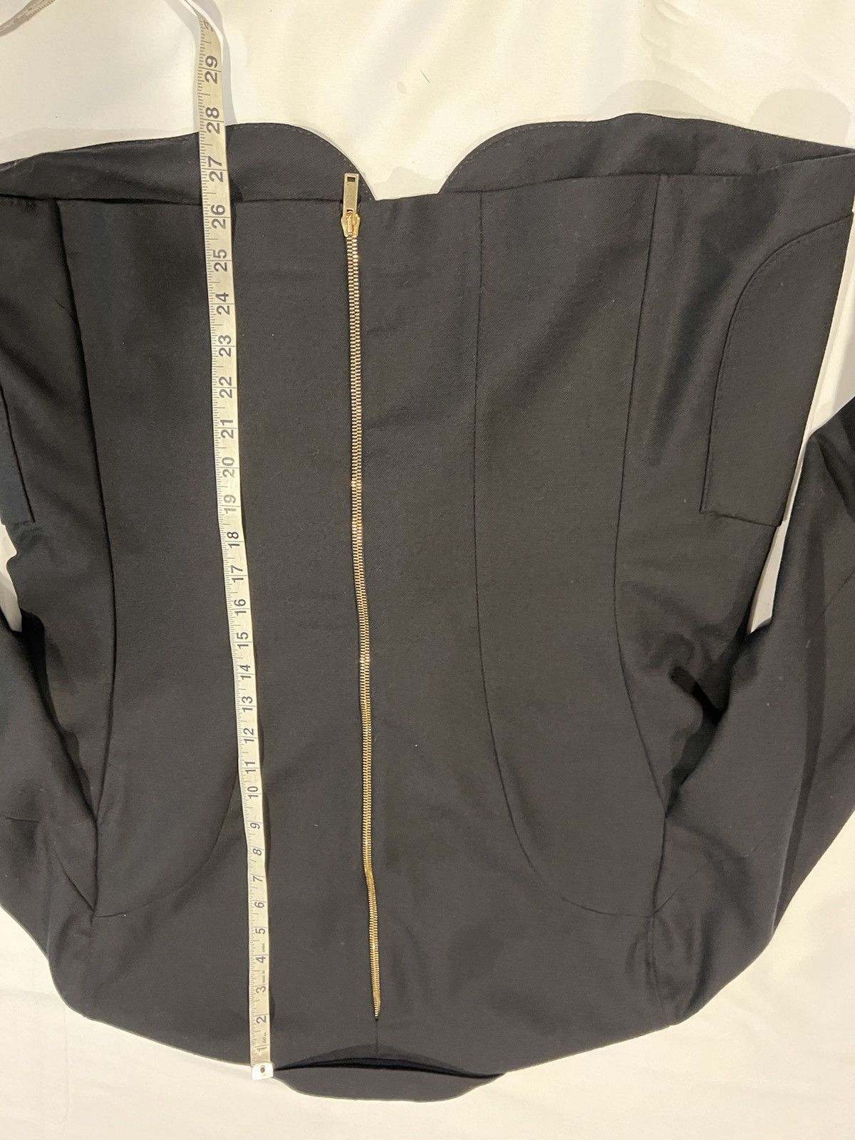 Alexander McQueen Alexander McQueen zip back blazer. 54/L. $3150 Size 44R - 11 Thumbnail