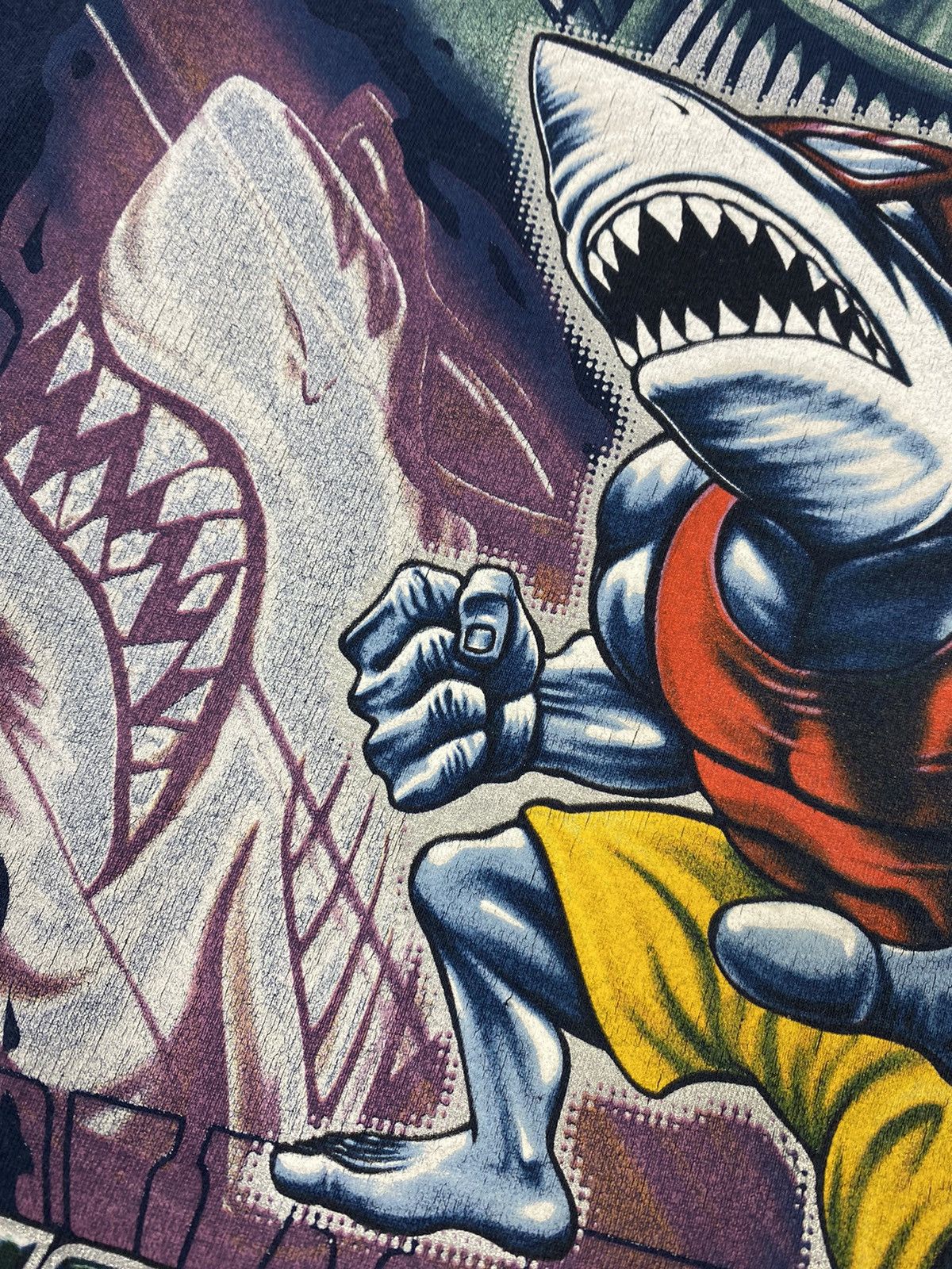 Maui and Sons × Vintage Vintage Maui and Sons Shark Warriors Surfing Graphic Tee Size US XL / EU 56 / 4 - 6 Thumbnail