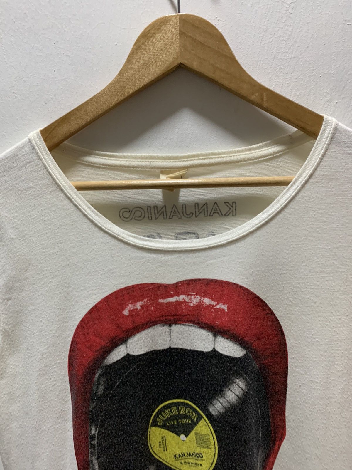 Japanese Brand Juke Box Live Tour Japan band Tees Size US M / EU 48-50 / 2 - 6 Thumbnail