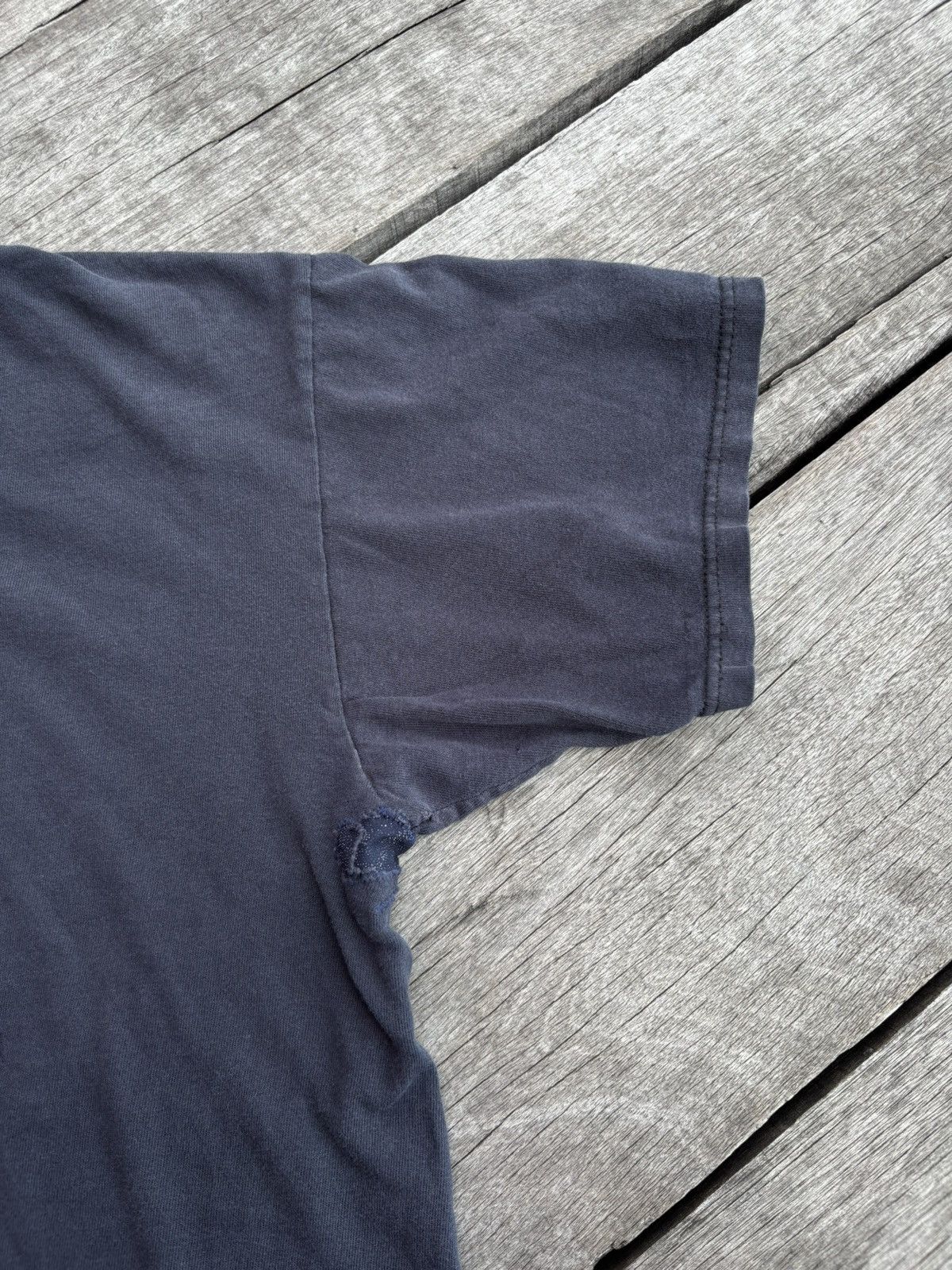 Other Nirvana Smile Logo tee Size US XL / EU 56 / 4 - 8 Thumbnail