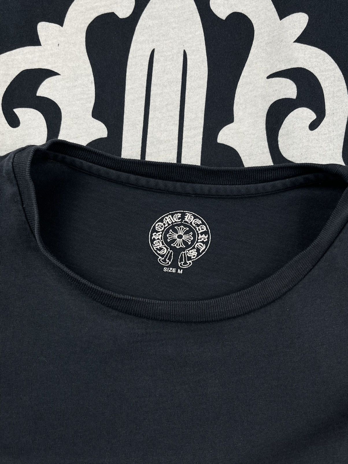 Chrome Hearts Chrome Hearts Vintage Dagger T Bar Logo Distressed Tshirt Size US M / EU 48-50 / 2 - 6 Thumbnail