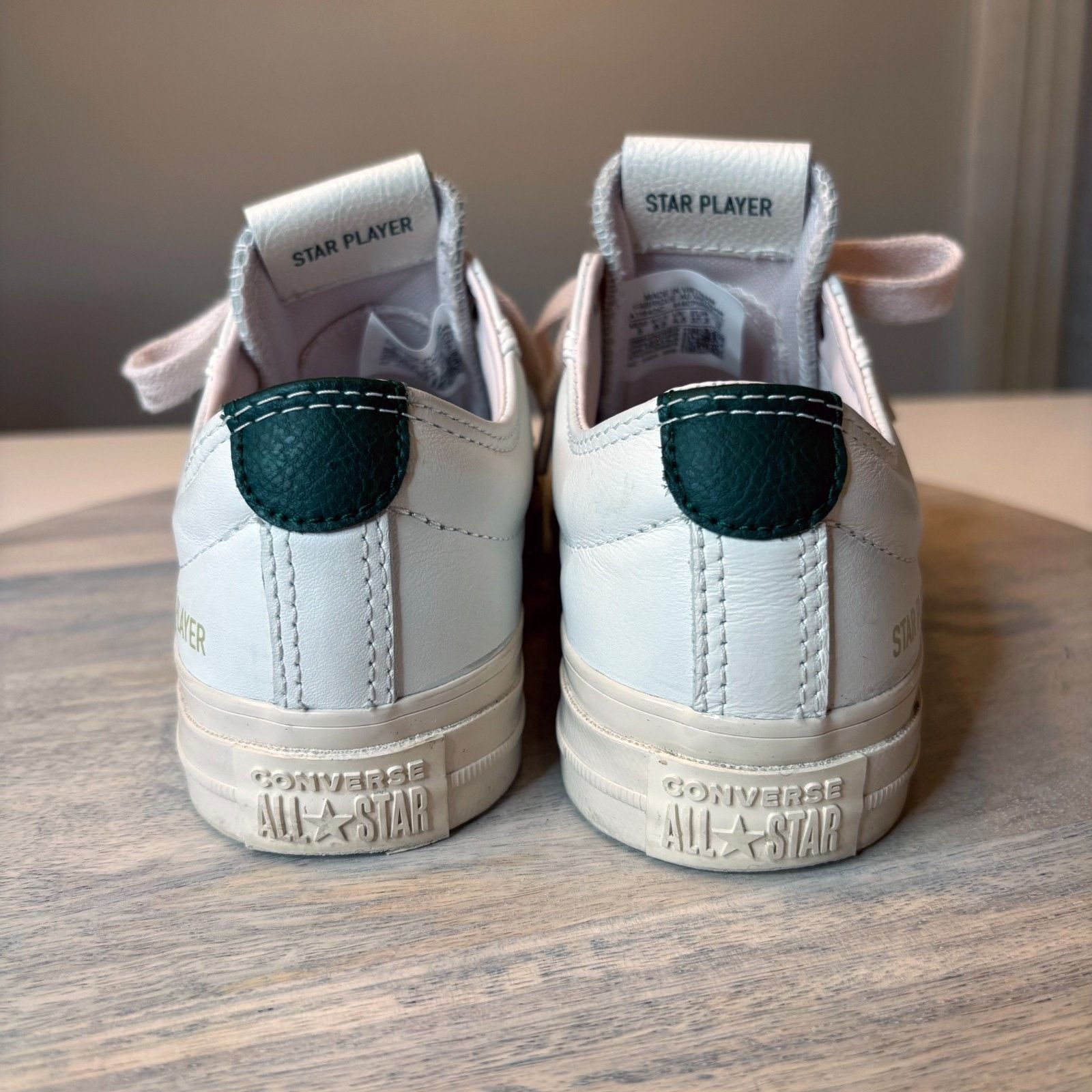 Converse Converse Star Player Leather Low Top Women’s 6.5 Sneakers Size US 6.5 / IT 36.5 - 7 Thumbnail