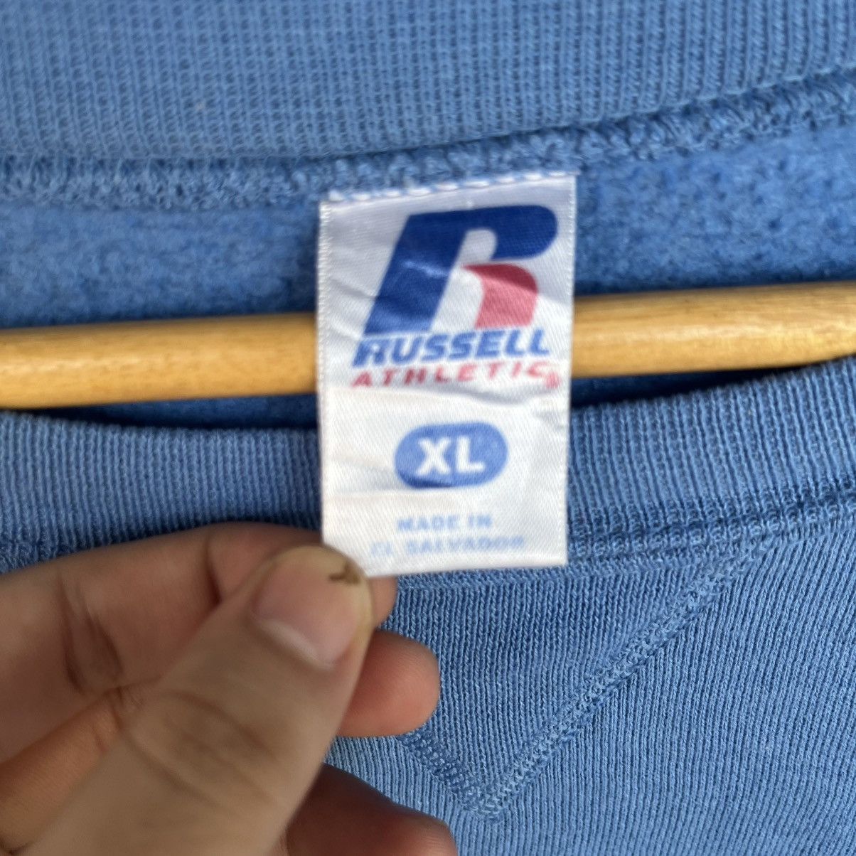 Other Vintage Russell Athletic Blue Crewneck Sweatshirt SizeXL Size US XL / EU 56 / 4 - 7 Thumbnail
