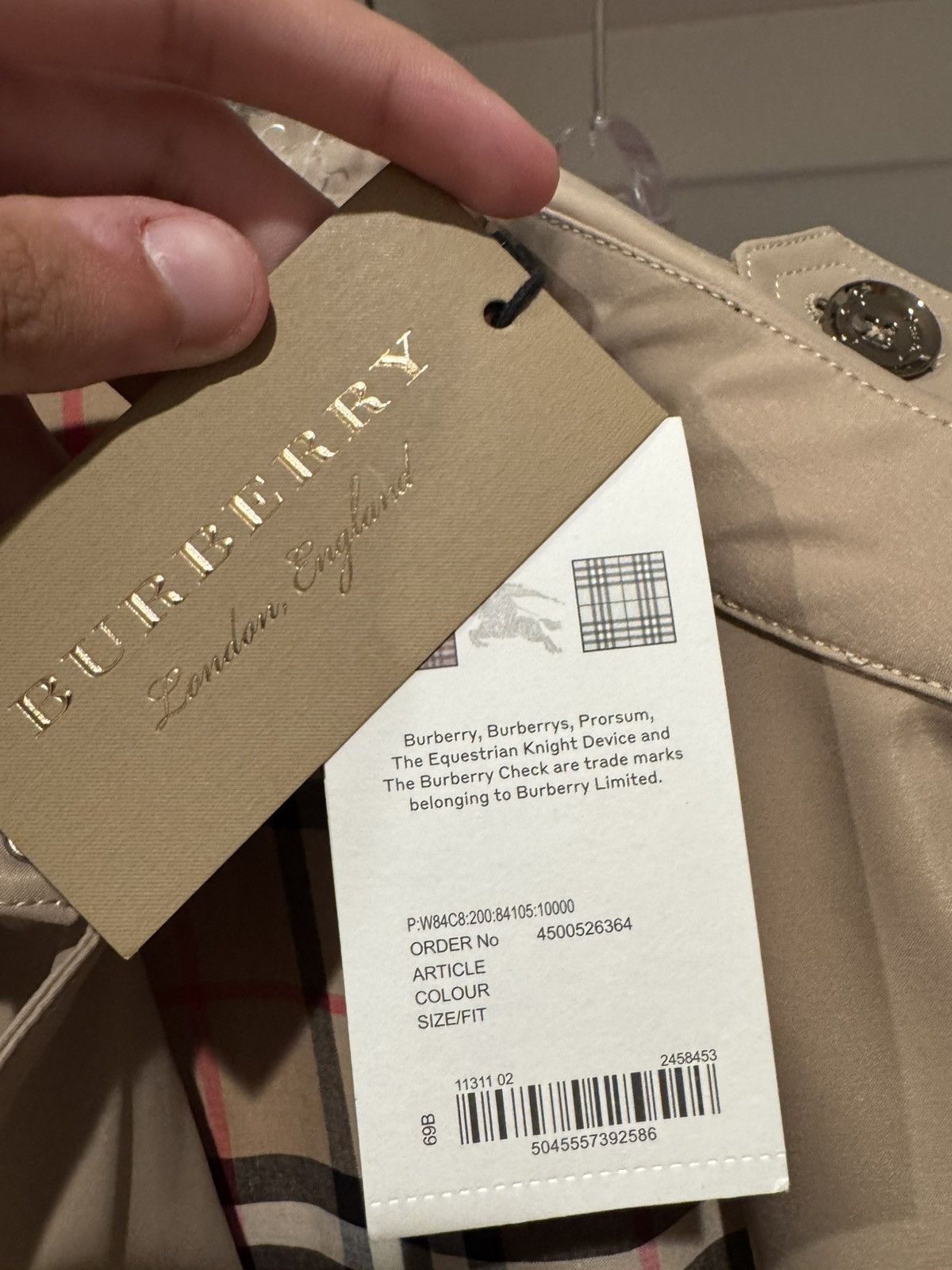 Burberry Burberry Short Trenchcoat Size M / US 6-8 / IT 42-44 - 4 Thumbnail