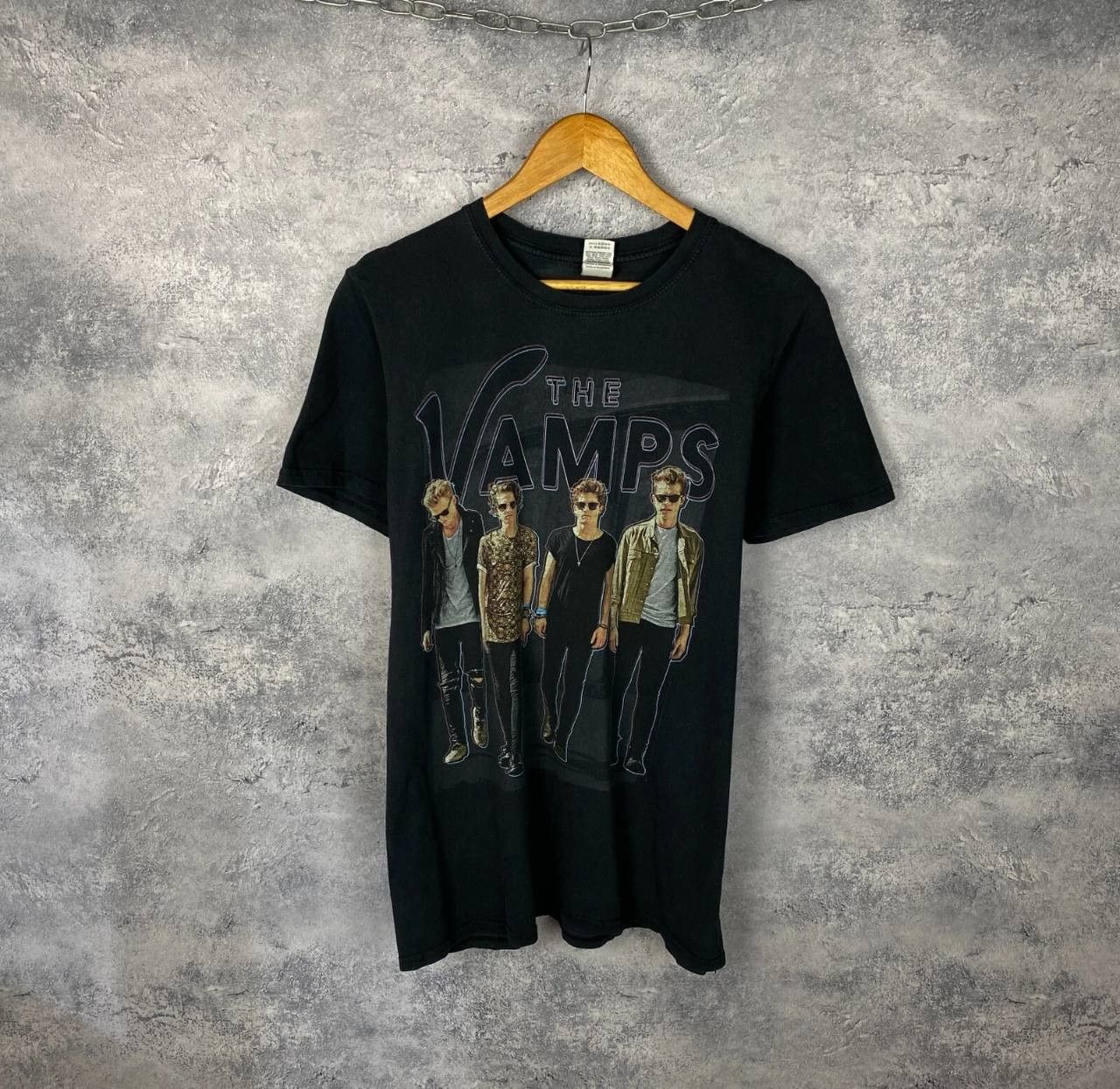 Band Tees The Vamps Tee Men's Size L Black Short Sleeve ` Size US L / EU 52-54 / 3 - 1 Thumbnail