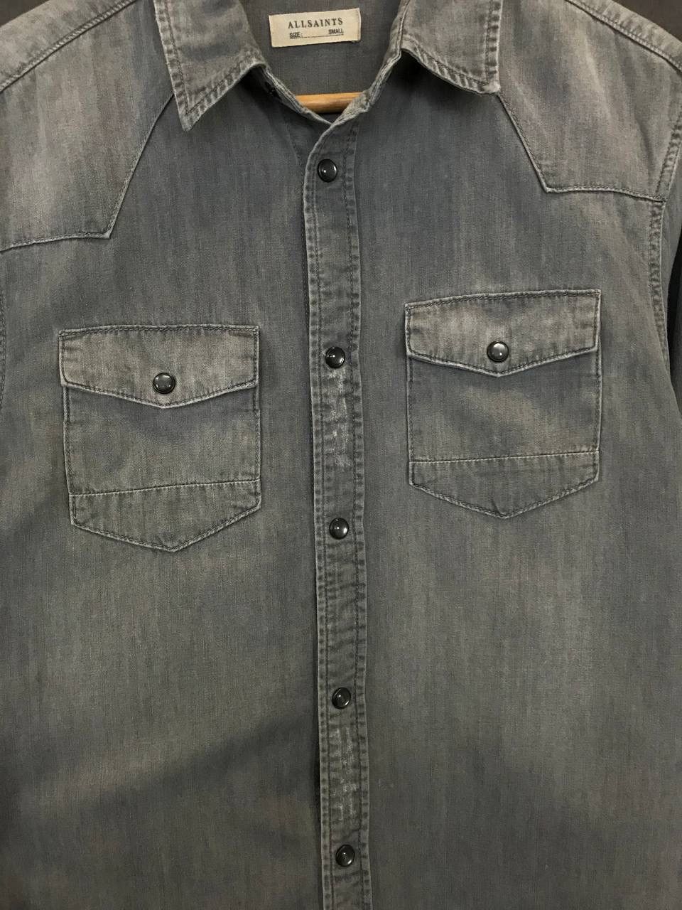 Allsaints Allsaints designer distressed denim shirt Size US S / EU 44-46 / 1 - 3 Thumbnail