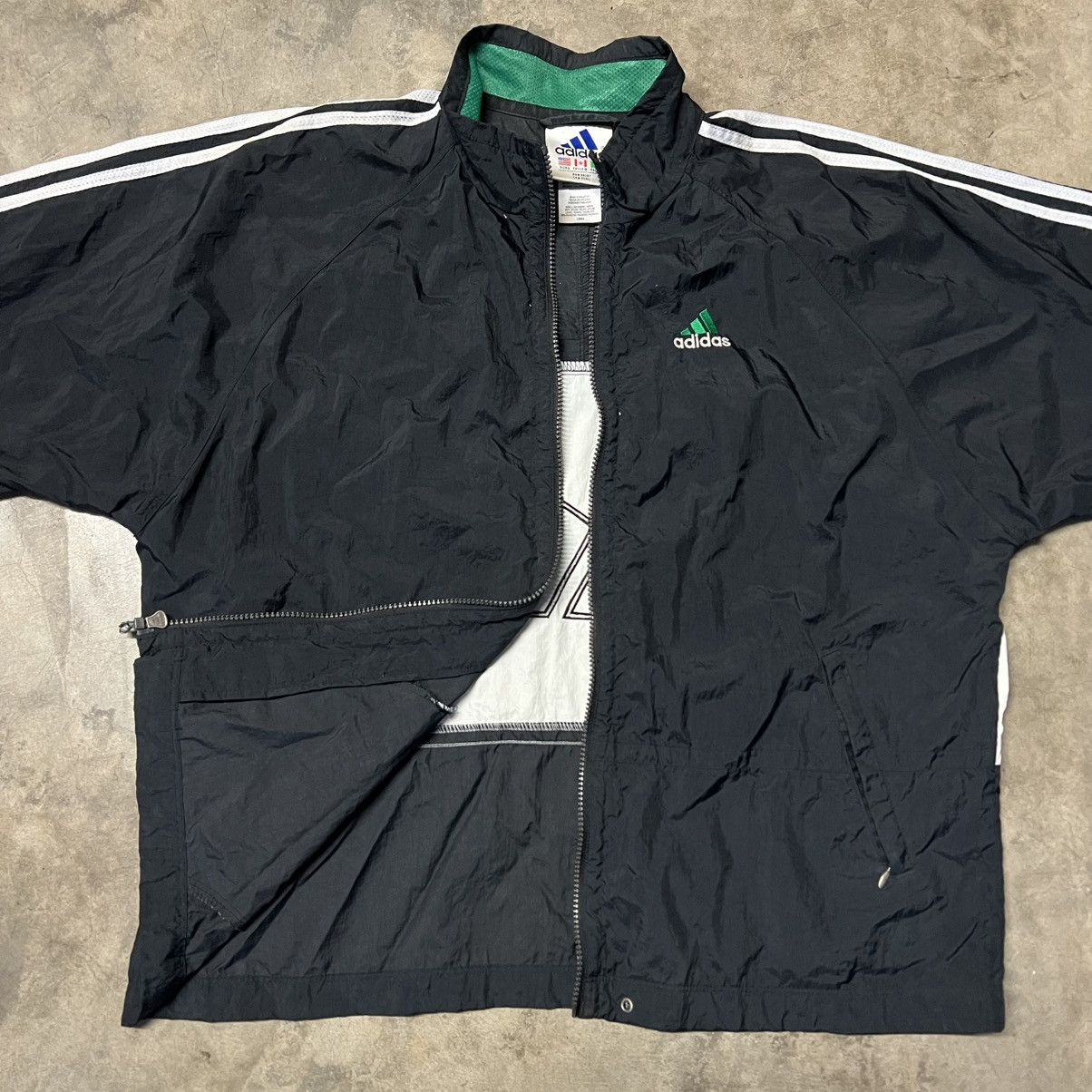 Adidas × Vintage Vintage 90’s Adidas Logo Windbreaker Jacket Size US L / EU 52-54 / 3 - 6 Thumbnail