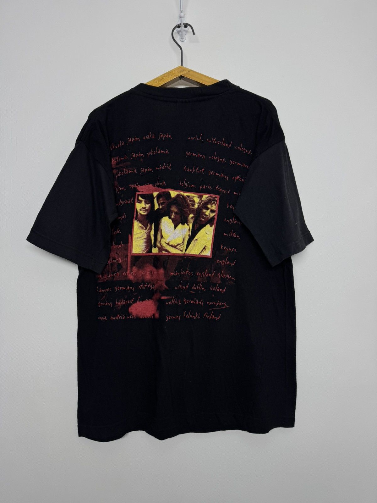 Bon Jovi Vintage Bon Jovi 1996 Niceman black tour t-shirt Size US L / EU 52-54 / 3 - 2 Thumbnail