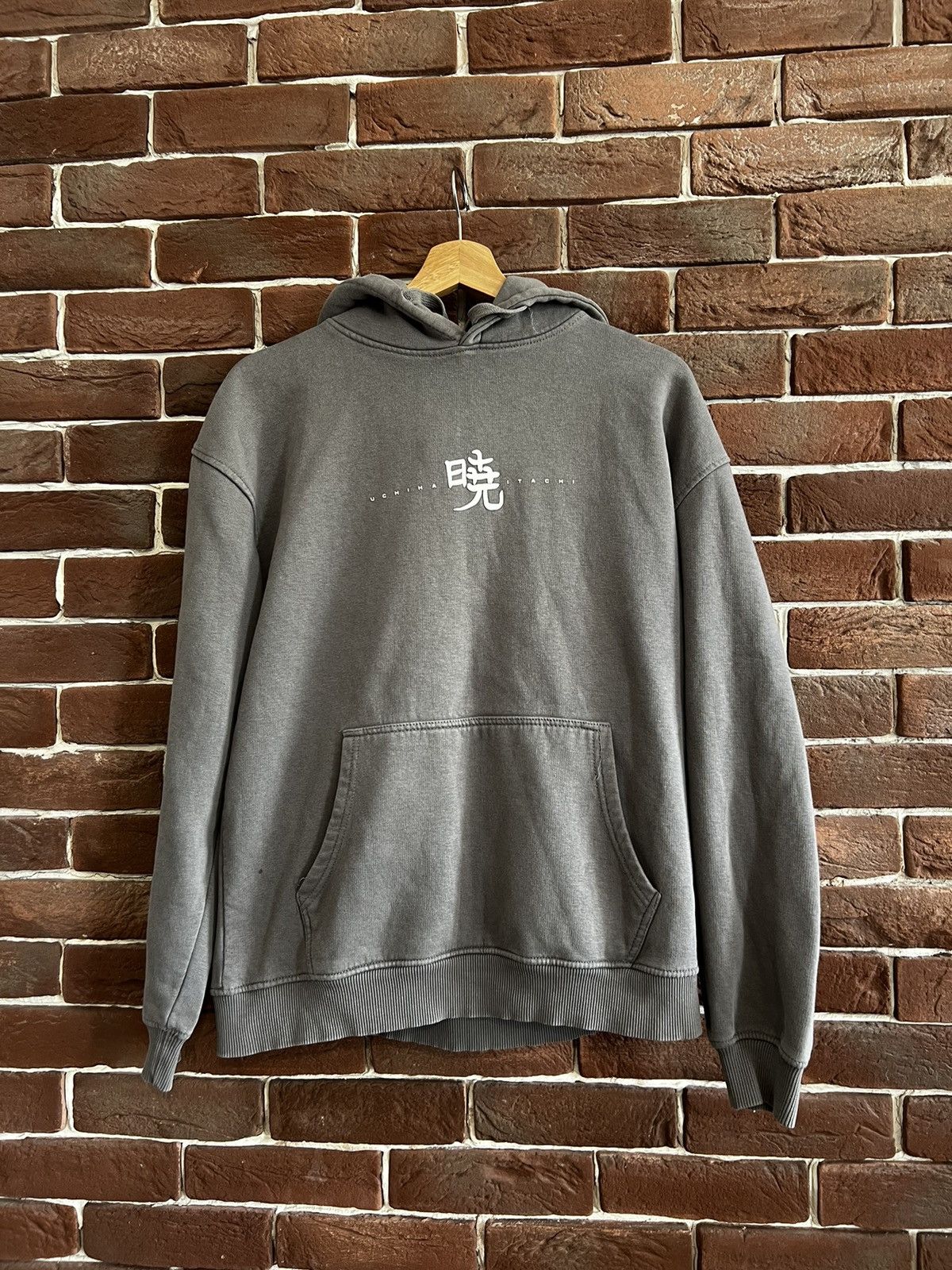 Anime Rare Pull&Bear Naruto Itachi Uchiha Anime hoodie M Grail Size US M / EU 48-50 / 2 - 2 Thumbnail