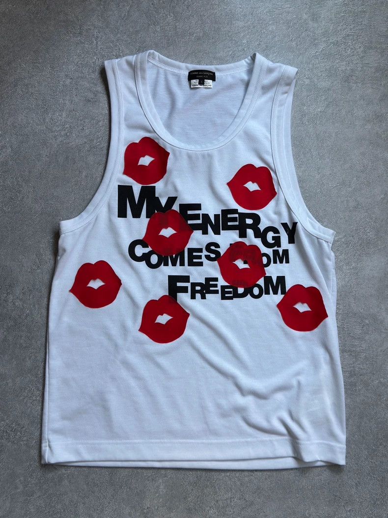 Comme des Garcons Comme Des Garcons Lips printed vest 2505-Nextarrow Size US S / EU 44-46 / 1 - 1 Thumbnail