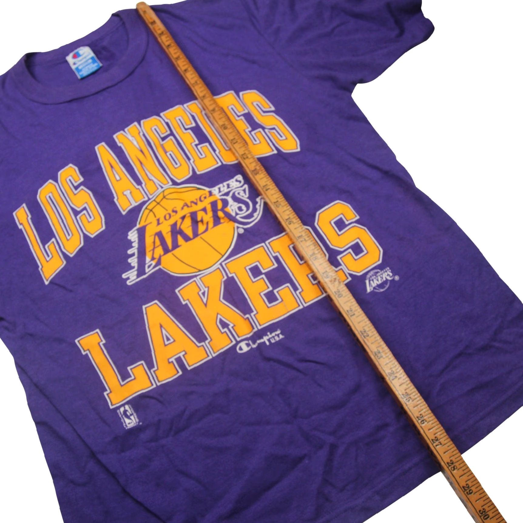 Champion VINTAGE Champion Los Angeles Lakers Shirt Mens Medium Purple T-Shirt Size US M / EU 48-50 / 2 - 6 Thumbnail