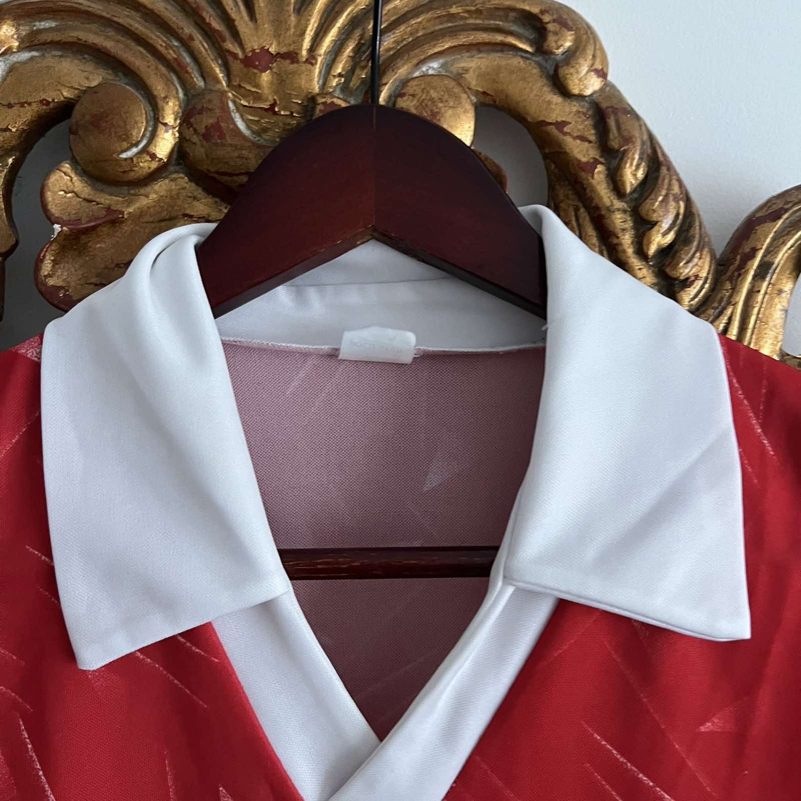 Vintage Vintage Liverpool Retro Candy Soccer Jersey Shirt Kit Tee Size US S / EU 44-46 / 1 - 5 Thumbnail