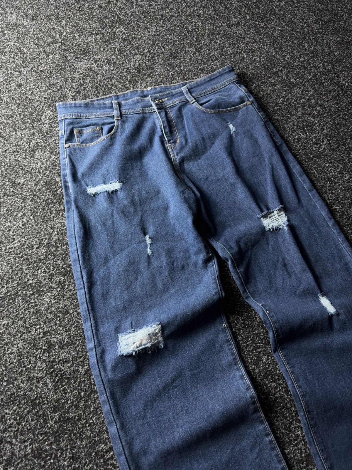 Dolce & Gabbana Designer Dolce & Gabbana Italy Distressed Straight Jeans Size 32" / US 10 / IT 46 - 5 Thumbnail