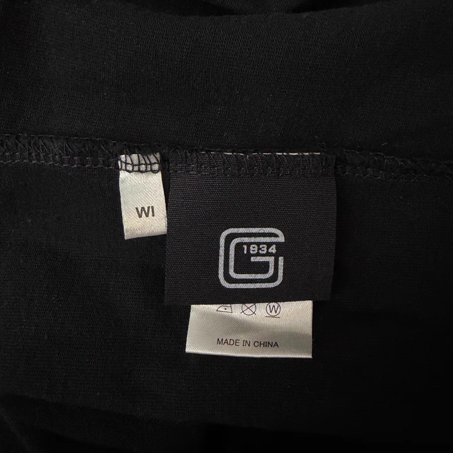 New Era NEW ERA Black Long Sleeve Base Layer Q10 Size US XXL / EU 58 / 5 - 4 Thumbnail