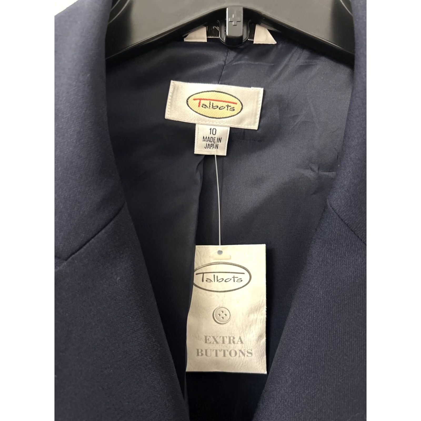 Talbots VINTAGE Talbots Blazer Womens L Blue Wool Jacket 3-Button Notch Lapel Single-Breasted Italian Fabric Made In Japan Navy Blue Solid Pattern Dress Suit Size L / US 10 / IT 46 - 4 Thumbnail
