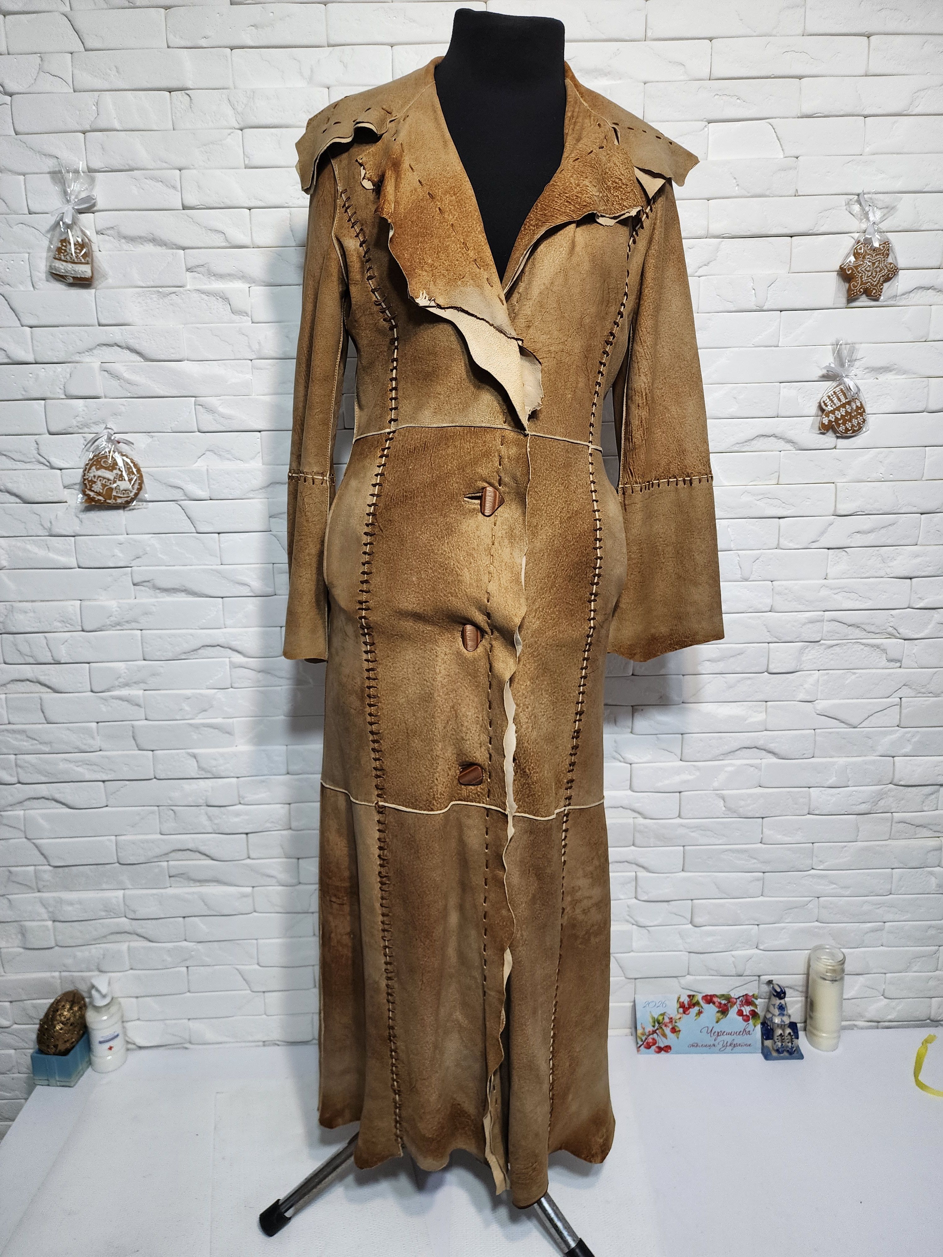 Other Brown Leather Jacket: Long Stylish Women's Coat Size M / US 6-8 / IT 42-44 - 1 Thumbnail