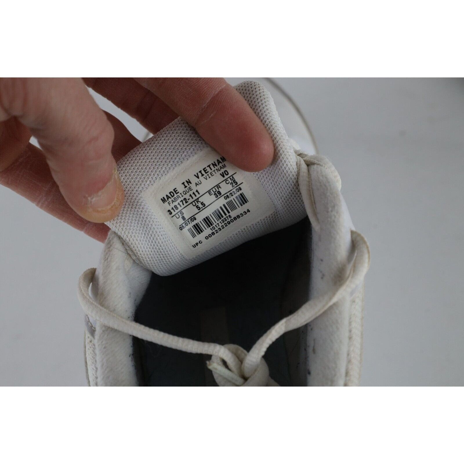 Nike × Vintage Vintage Y2K Nike Distressed Leather Spell Out Shoes Size US 8 / IT 38 - 10 Thumbnail