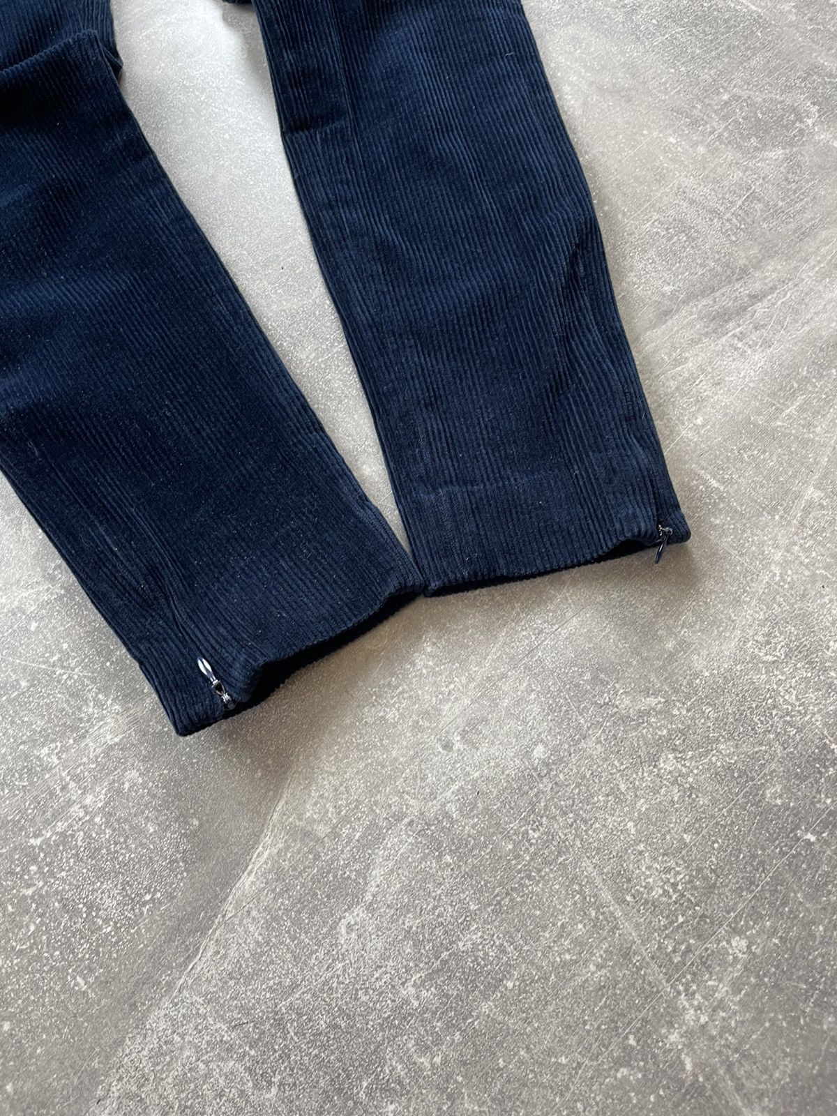 Balenciaga Balenciaga Corduroy Pants Navy Blue Slim Fit Trousers Size 27" / US 4 / IT 40 - 3 Thumbnail