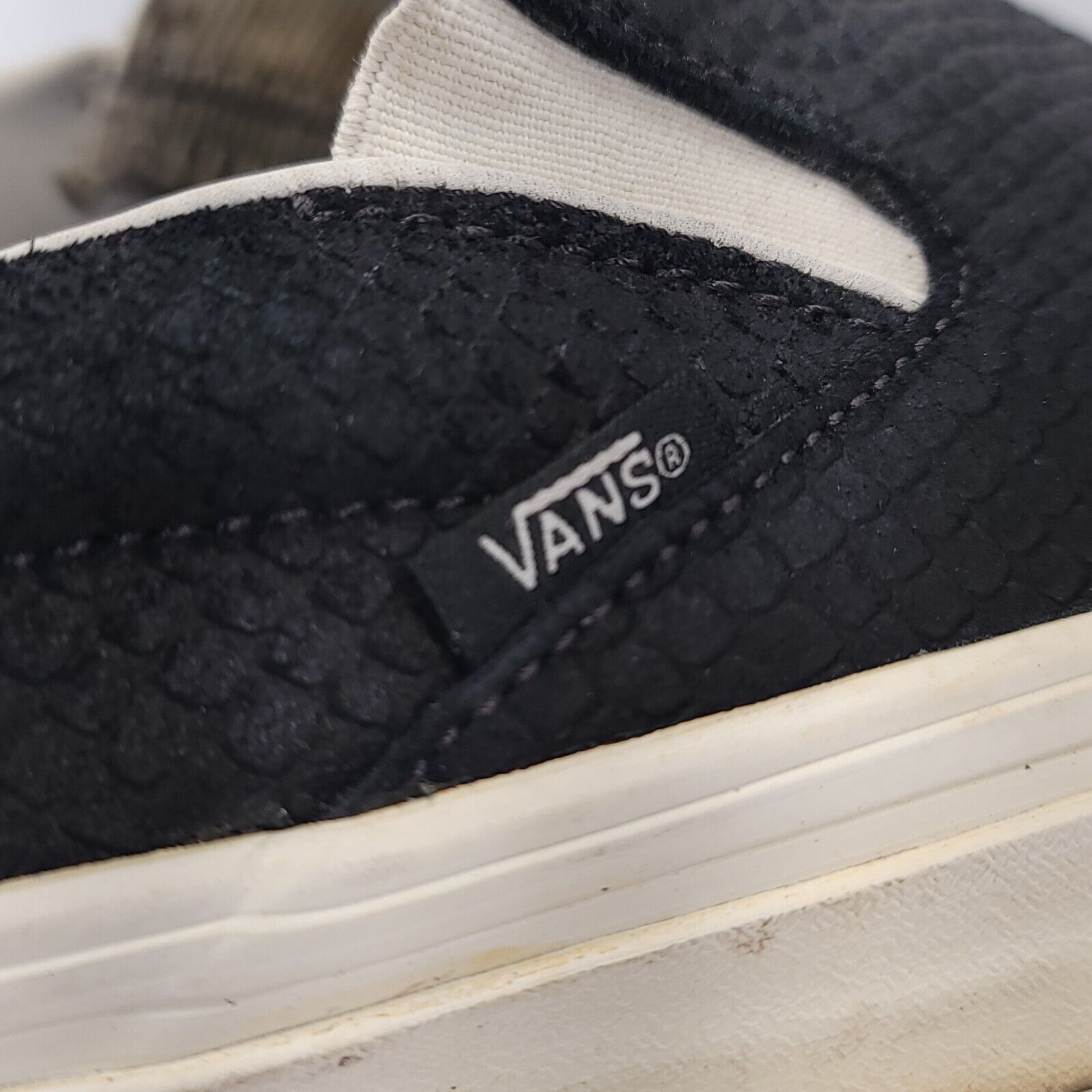 Vans Vans Off the Wall Shoe Womens Size 10 Mens 8.5 614992 Black Size US 10 / IT 40 - 8 Thumbnail