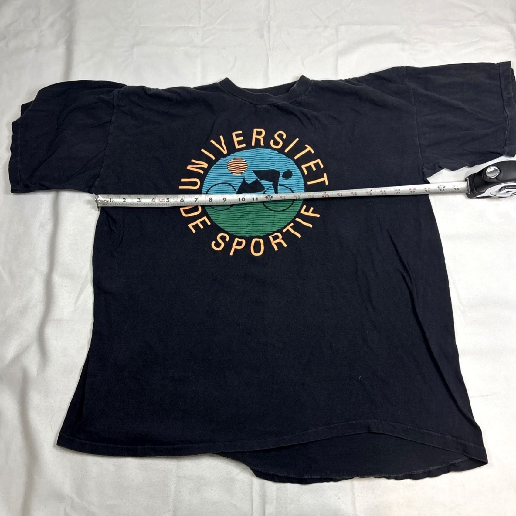 Vintage VINTAGE True T Shirt Men L Boxy Fit University De Sportif Cycling Mens Black University 90s? Size US L / EU 52-54 / 3 - 6 Thumbnail