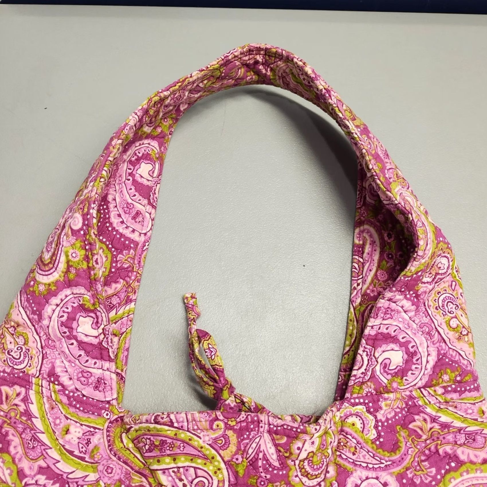 4SDESIGNS Designs Shoulder Bag Womens Multicolor Paisley Quilted Single Handle Casual Travel Size ONE SIZE - 7 Thumbnail