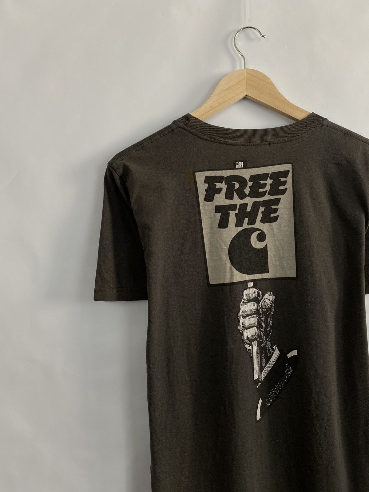 Carhartt 🇺🇸 Vintage 90s Carhartt Free The T-Shirt Rare Retro Y2K Hype Size US M / EU 48-50 / 2 - 8 Thumbnail
