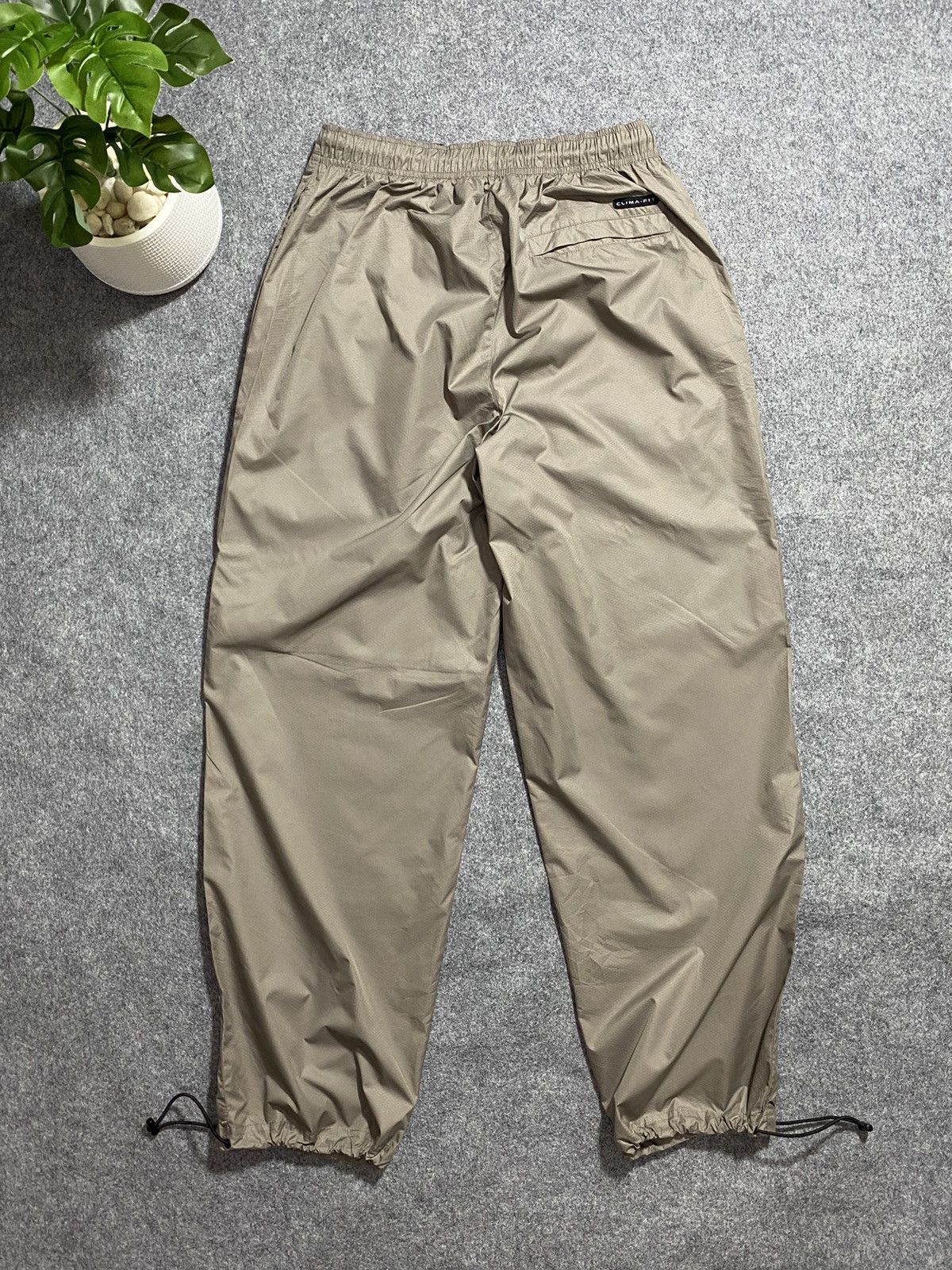 Nike × Vintage 2 item Nike Brown Pants Nylon 00s Swoosh Size US 36 / EU 52 - 21 Thumbnail