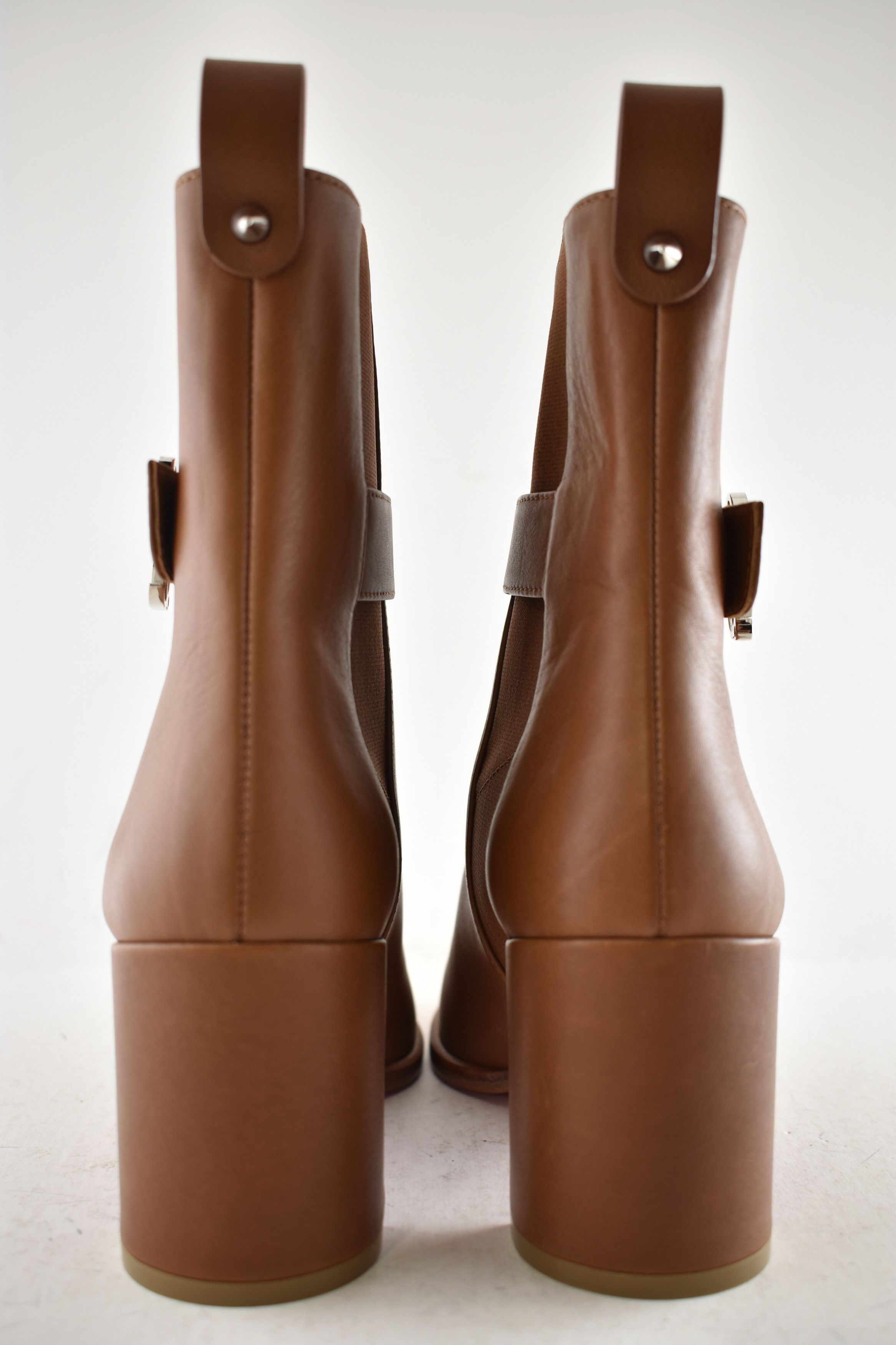 Christian Louboutin CL Chelsea Booty 70 Cuoio Brown Block Heel Ankle Bootie 37 Size US 7 / IT 37 - 14 Thumbnail