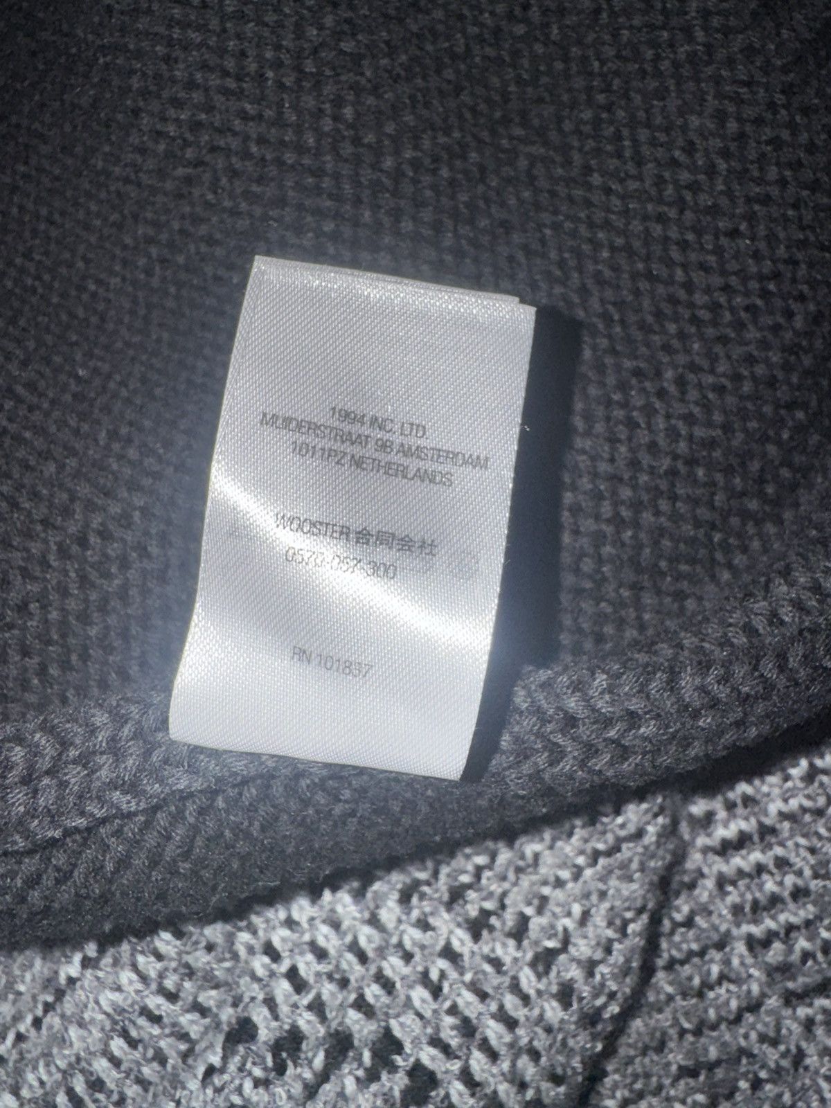 Supreme Supreme Chenille Logo Sweater. Size Medium. 1 times worn Size US M / EU 48-50 / 2 - 5 Thumbnail