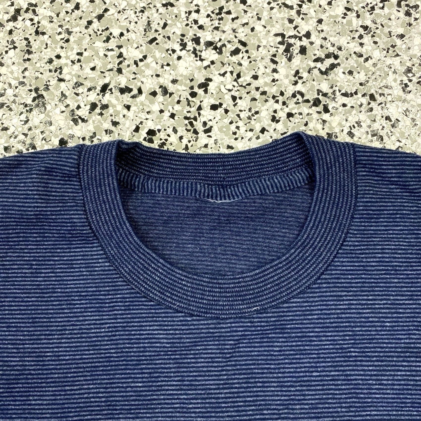 Vintage VINTAGE Striped Shirt Mens XL Blue 90's Single Stitch Shirt Crew Neck Short Sleeve Cotton Knit 1990s Retro Men’s T-Shirt Size US XL / EU 56 / 4 - 3 Thumbnail