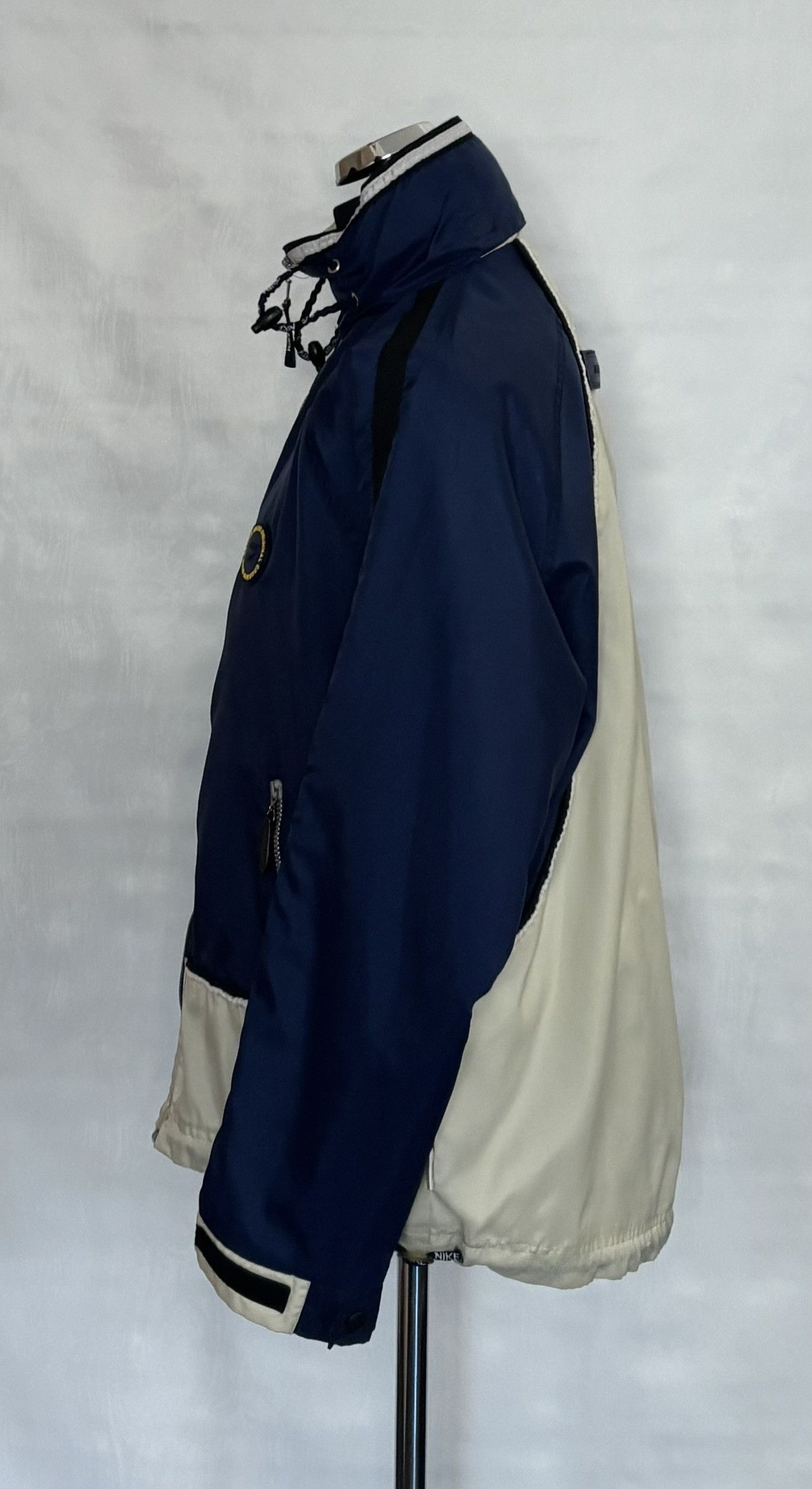 Nike Nike vintage 90s jacket Medium Active Wear Original Creation Size US M / EU 48-50 / 2 - 3 Thumbnail
