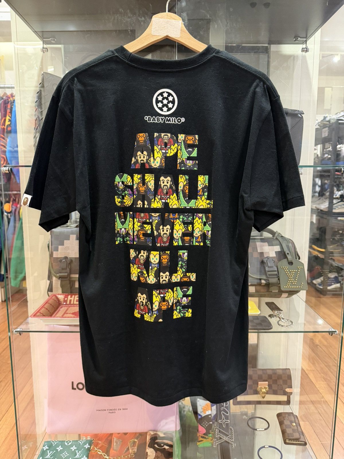 Bape Bape Baby Milo Dragon Ball Z Tee Size US L / EU 52-54 / 3 - 2 Thumbnail
