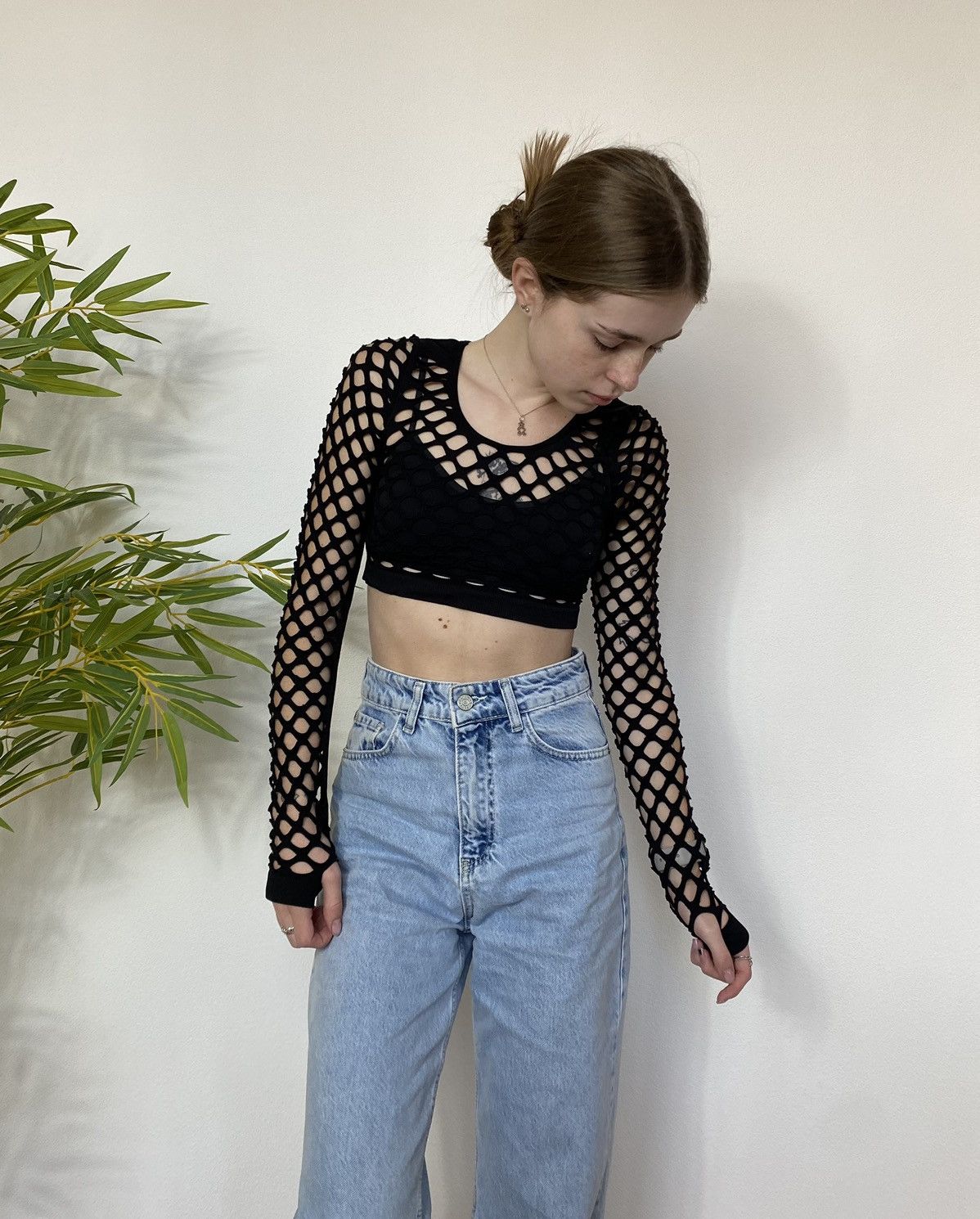 Vintage Y2K LARGE MESH BLACK CROP TOP Size S / US 4 / IT 40 - 2 Thumbnail