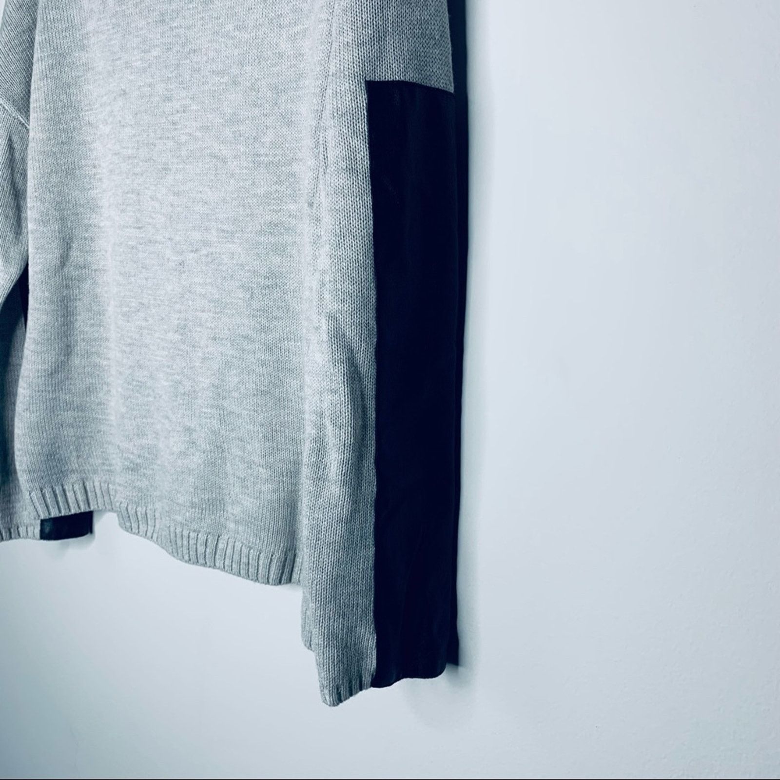 Bcbgmaxazria BcbgMaxazria Cowl Neck Wool Sweater size M Size M / US 6-8 / IT 42-44 - 11 Thumbnail