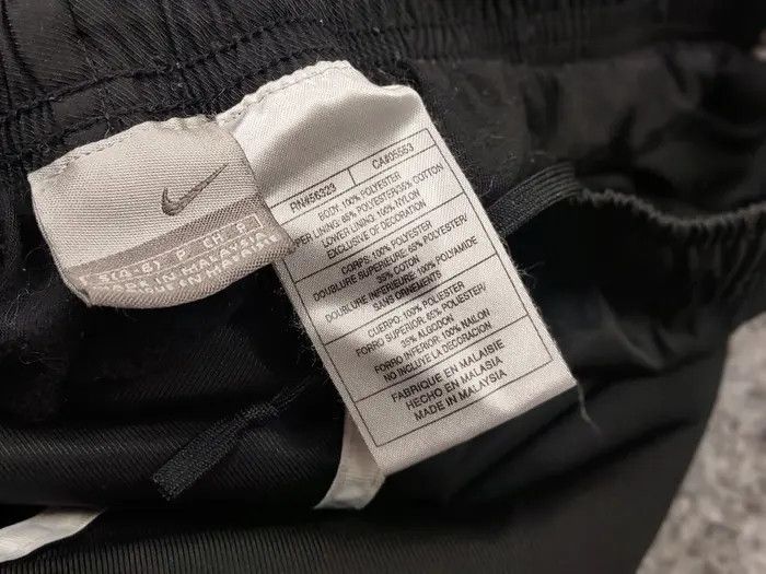 Nike Vintage Nike Swoosh Track Pants Travis Y2K Baggy Sweatpants Size US 30 / EU 46 - 9 Thumbnail