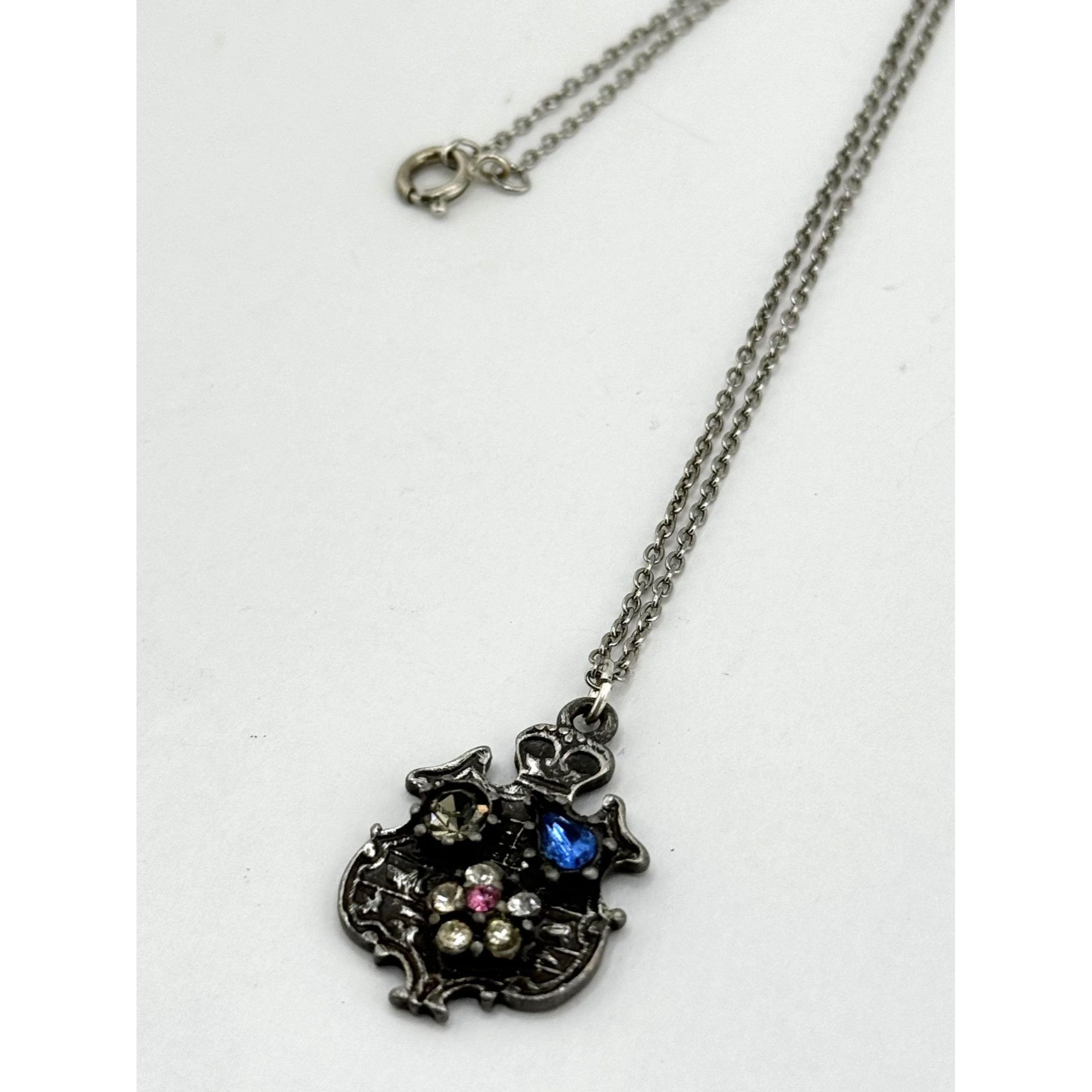 Vintage Vintage rhinestone shield charm necklace Size ONE SIZE - 2 Thumbnail