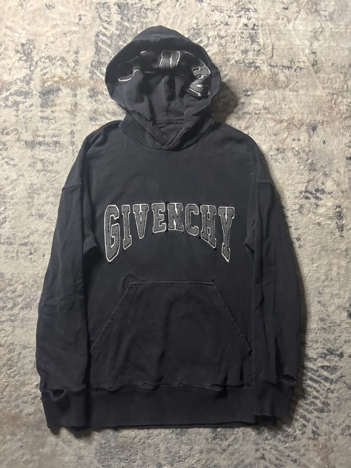 Givenchy Givenchy FW22 Flocked Patch Hoodie Matthew Williams Size US S / EU 44-46 / 1 - 3 Thumbnail