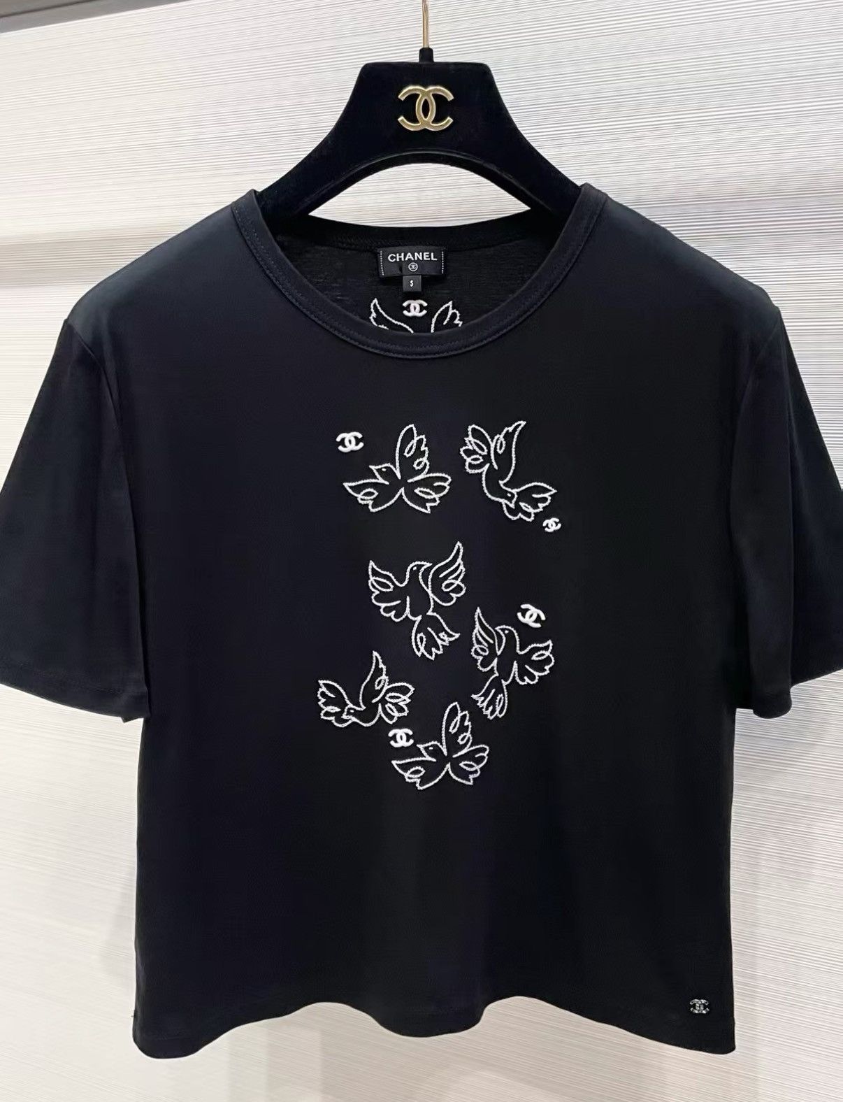 Chanel Chanel F34 Black T‑shirt J33 Size S / US 4 / IT 40 - 3 Thumbnail