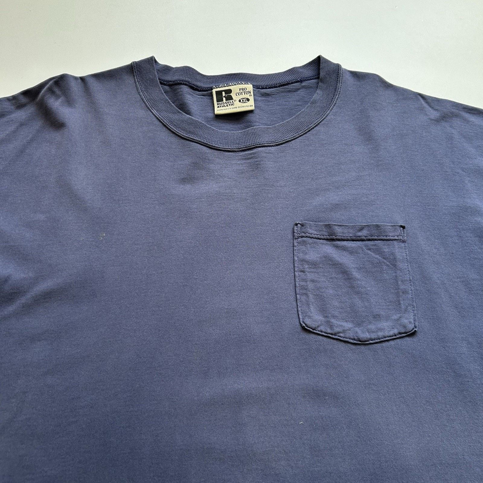 Russell Athletic × Vintage Vintage 90s Russell Athletic Pocket T Shirt XXL Faded Blue Size US XXL / EU 58 / 5 - 2 Thumbnail