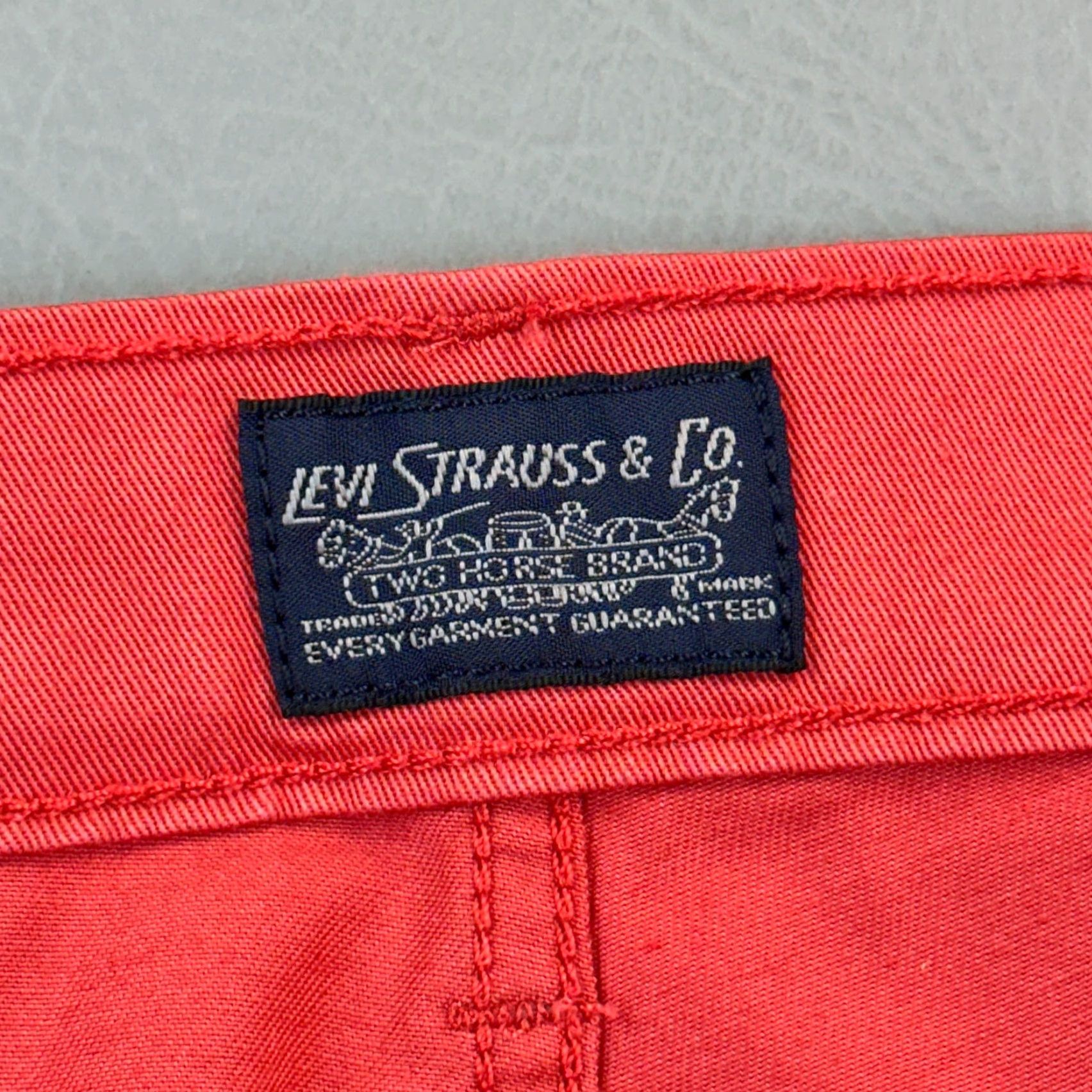 Levi's VINTAGE Levi's 511 Pants Mens 33x32 34x31 Salmon Slim Fit Trouser Tapered Leg Casual Size US 33 - 7 Thumbnail