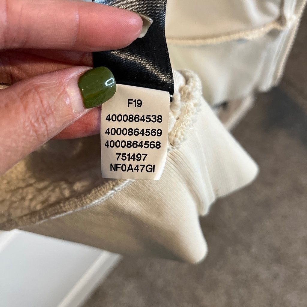 The North Face Women’s Cream The North Face Teddy Zipper Jacket - M Size M / US 6-8 / IT 42-44 - 5 Thumbnail