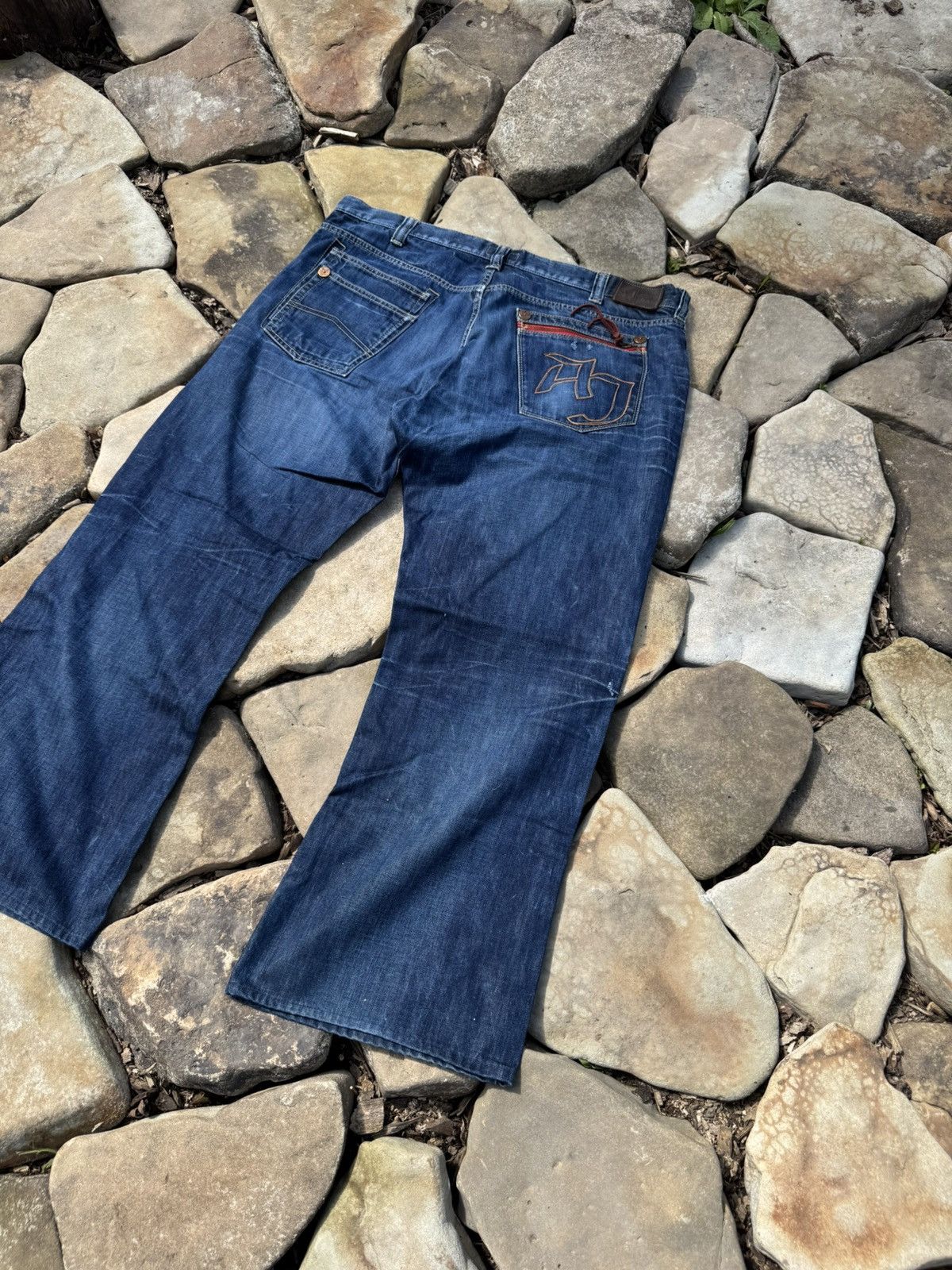 Armani Rare Armani Jeans Very Baggy Pants Size US 40 / EU 56 - 2 Thumbnail