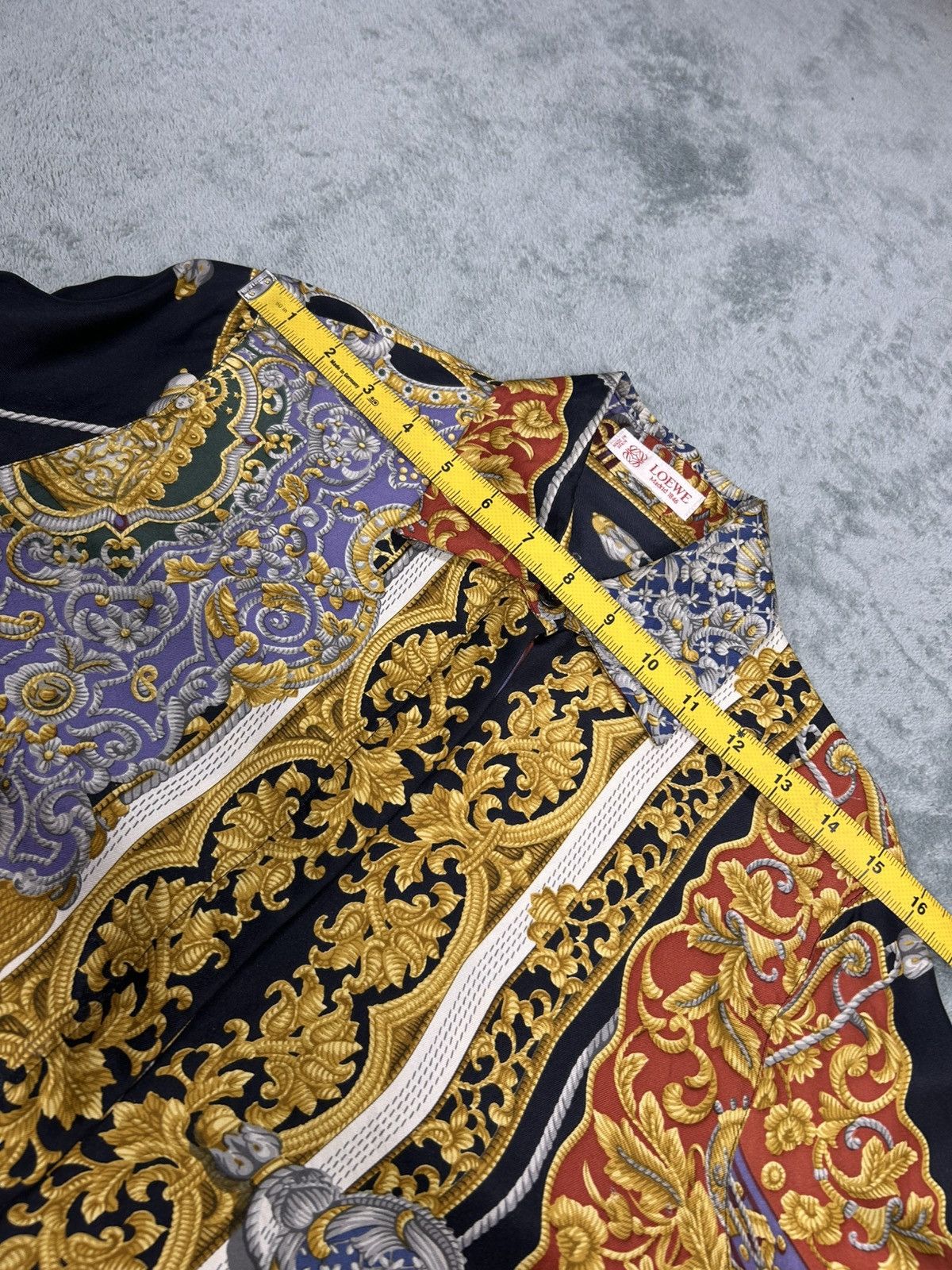 Loewe Vintage Loewe ‘El Rocio’ Silk Baroque Button Up Size US M / EU 48-50 / 2 - 18 Thumbnail