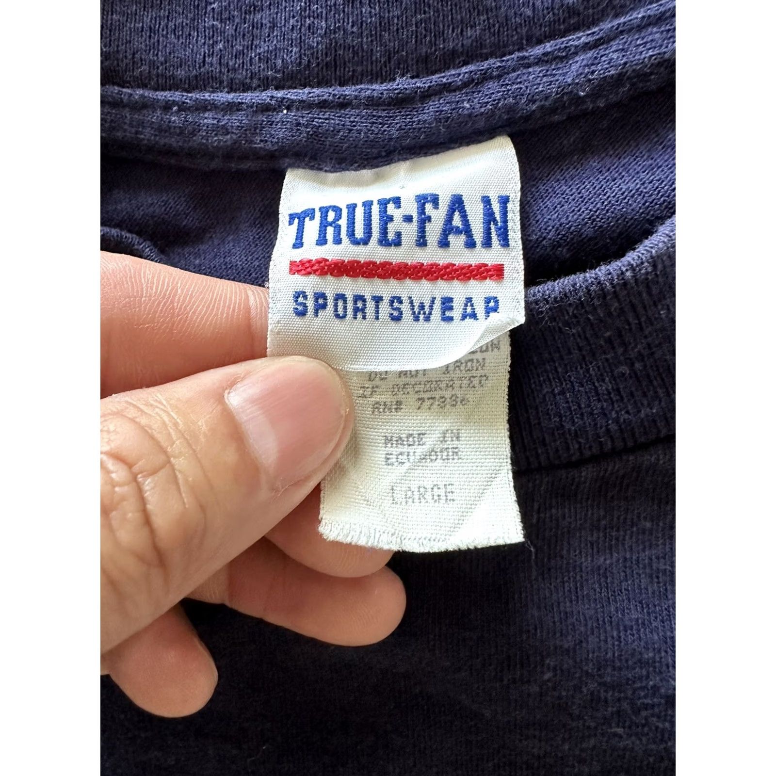 Logo 7 VINTAGE New York Yankees Tee Shirt L 1990s Graphic Logo Blue Mens Size US L / EU 52-54 / 3 - 4 Thumbnail