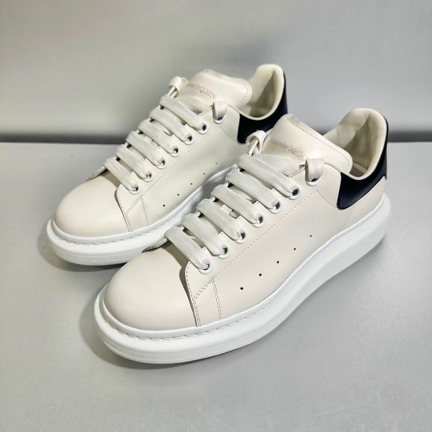 Alexander McQueen Alexander McQueen black toe skate shoes 41 excellent Size US 9 / EU 42 - 1 Thumbnail