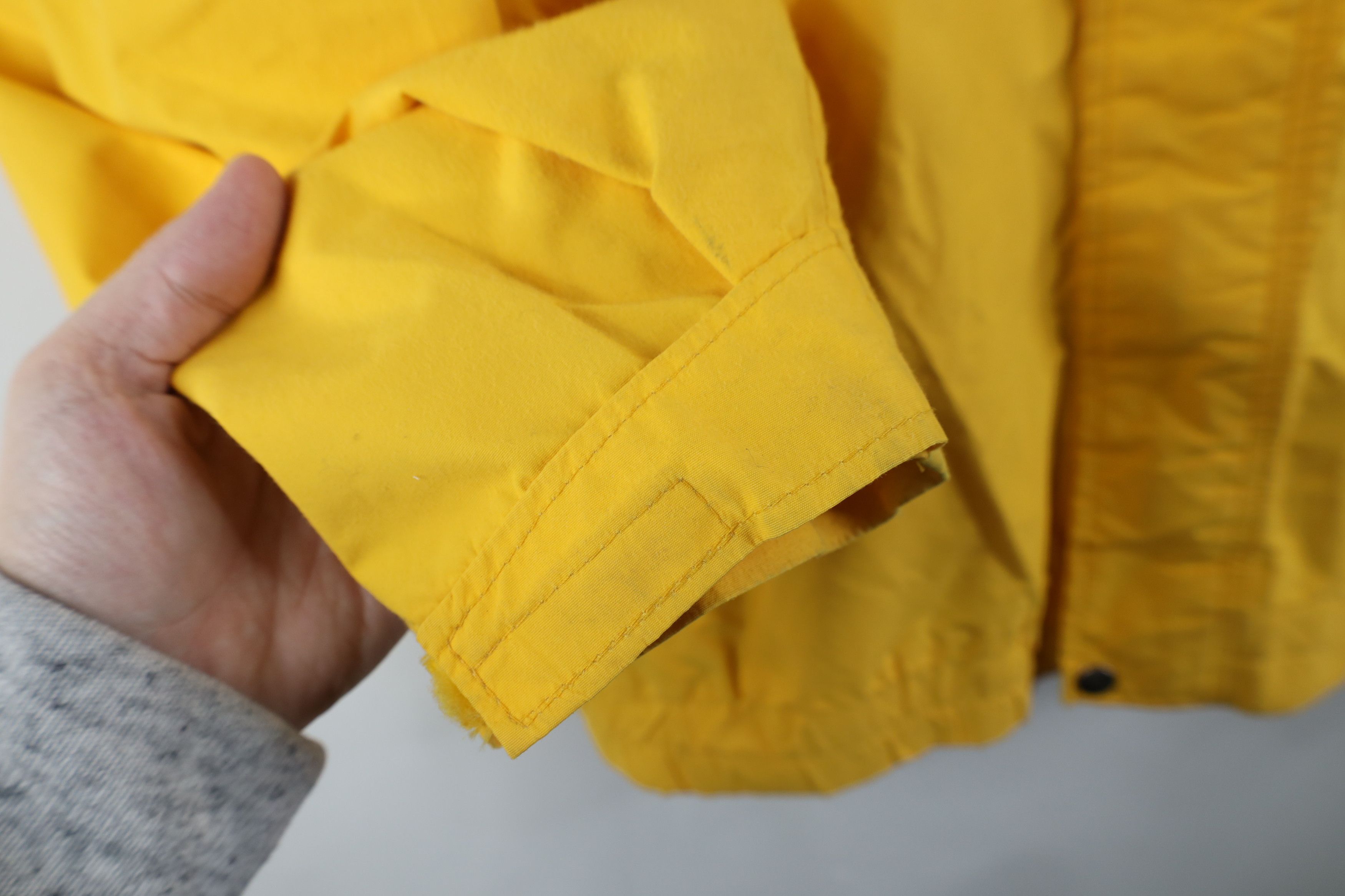 The North Face Vintage 90s The North Face Extreme Waterproof Jacket USA Size US L / EU 52-54 / 3 - 7 Thumbnail