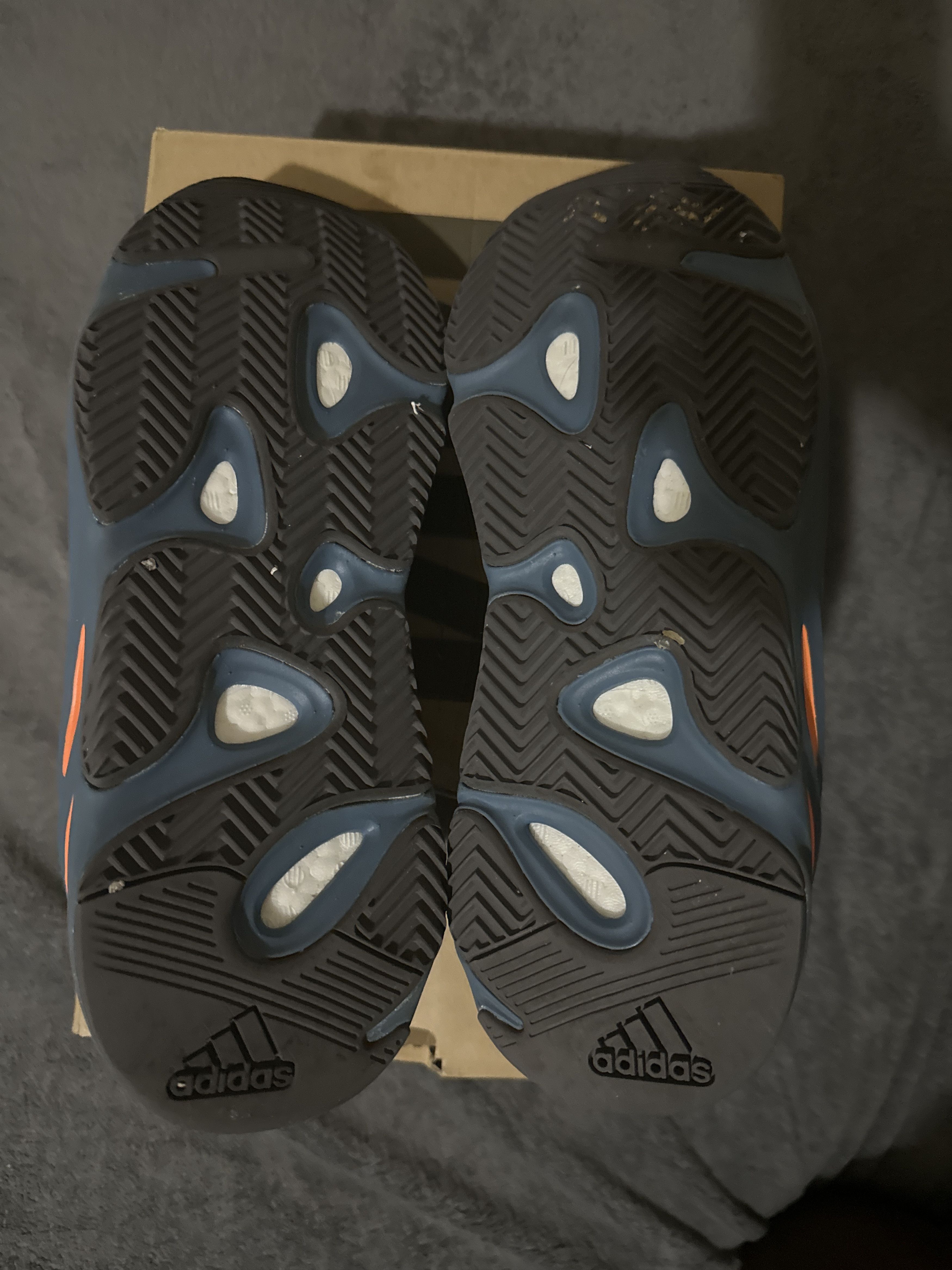 Yeezy Yeezy boost 700 Size US 11 / EU 44 - 6 Thumbnail