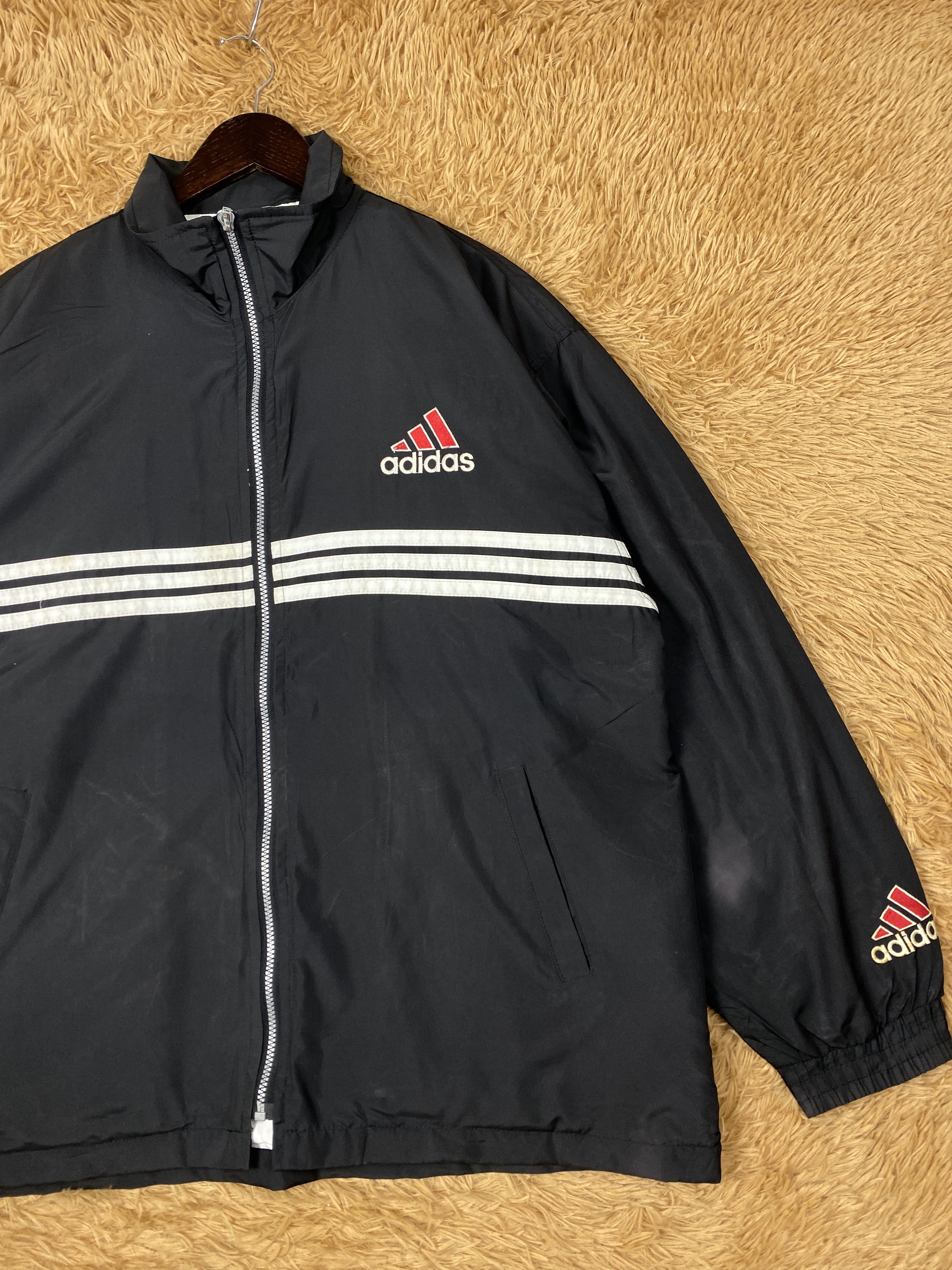 Adidas Vintage Adidas Big Logo Windbreaker Jacket PJ2576 Size US L / EU 52-54 / 3 - 3 Thumbnail