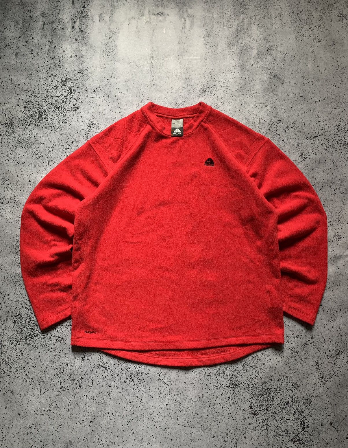 Nike Vintage Nike Acg Fleece Sweatshirt Red USA Y2K Outdoors Life Size US M / EU 48-50 / 2 - 1 Thumbnail
