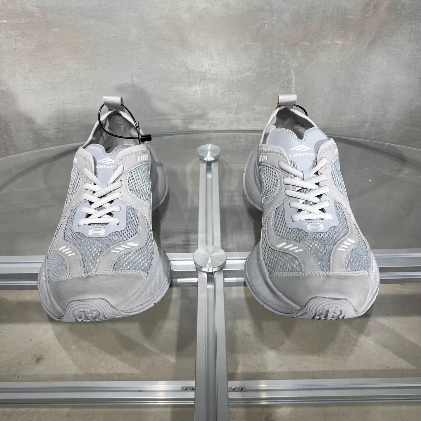 Balenciaga Balenciaga Circuit Trainer Light Gray Size 42 Size US 9 / EU 42 - 1 Thumbnail